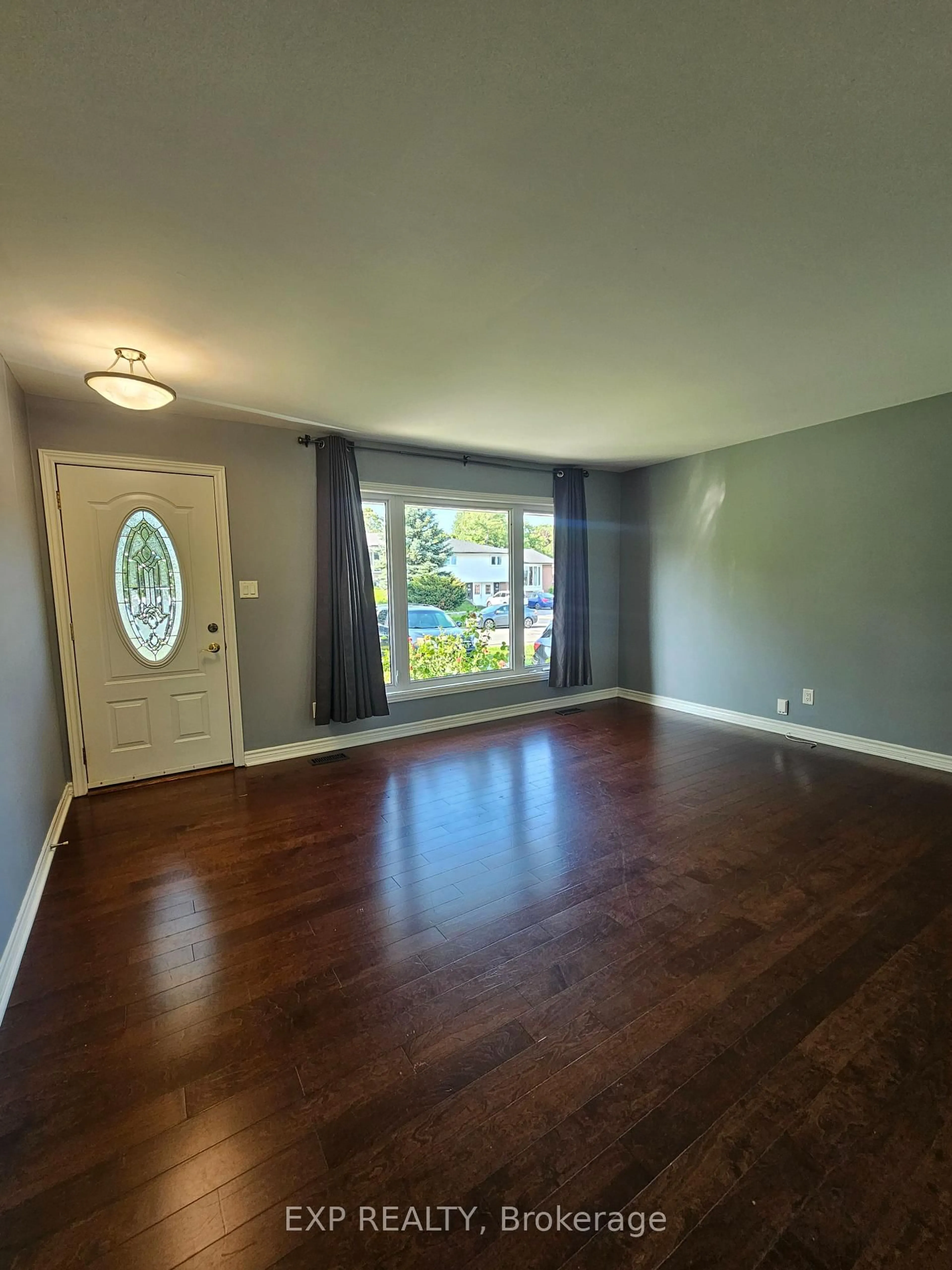 A pic of a room for 90 Morenz Cres, Kingston Ontario K7K 2X3