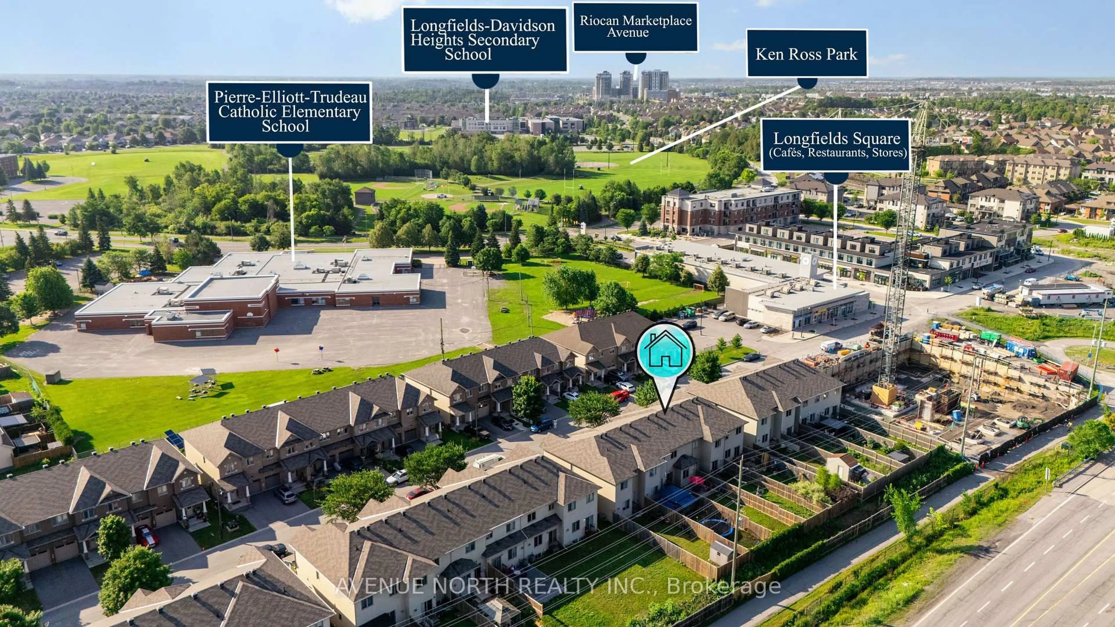 A pic from outside/outdoor area/front of a property/back of a property/a pic from drone, city buildings view from balcony for 612 Via Campanale Ave, Ottawa Ontario K2J 4A2