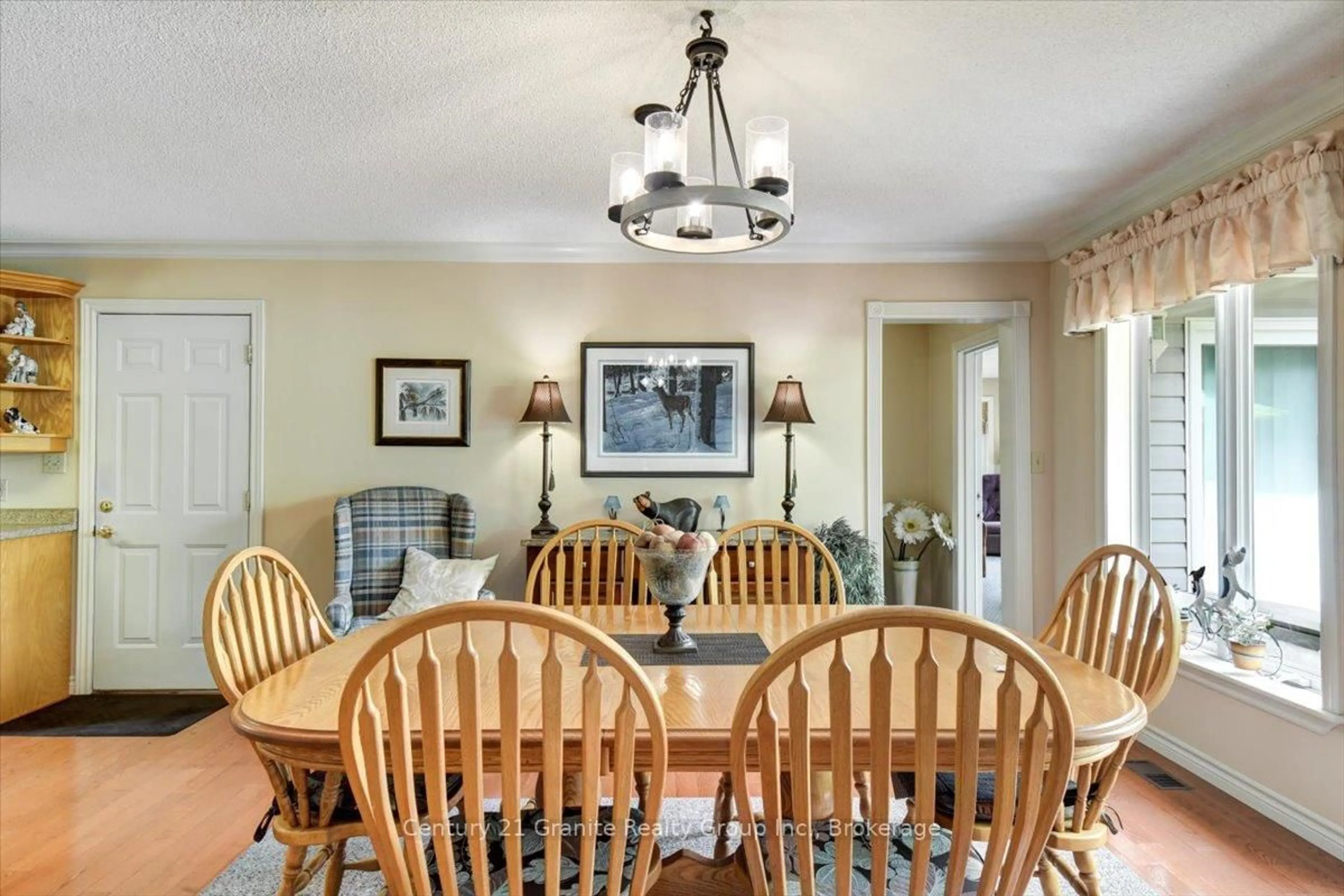 Dining room, unknown for 1573 Ojibway Rd, Highlands East Ontario K0L 2A0
