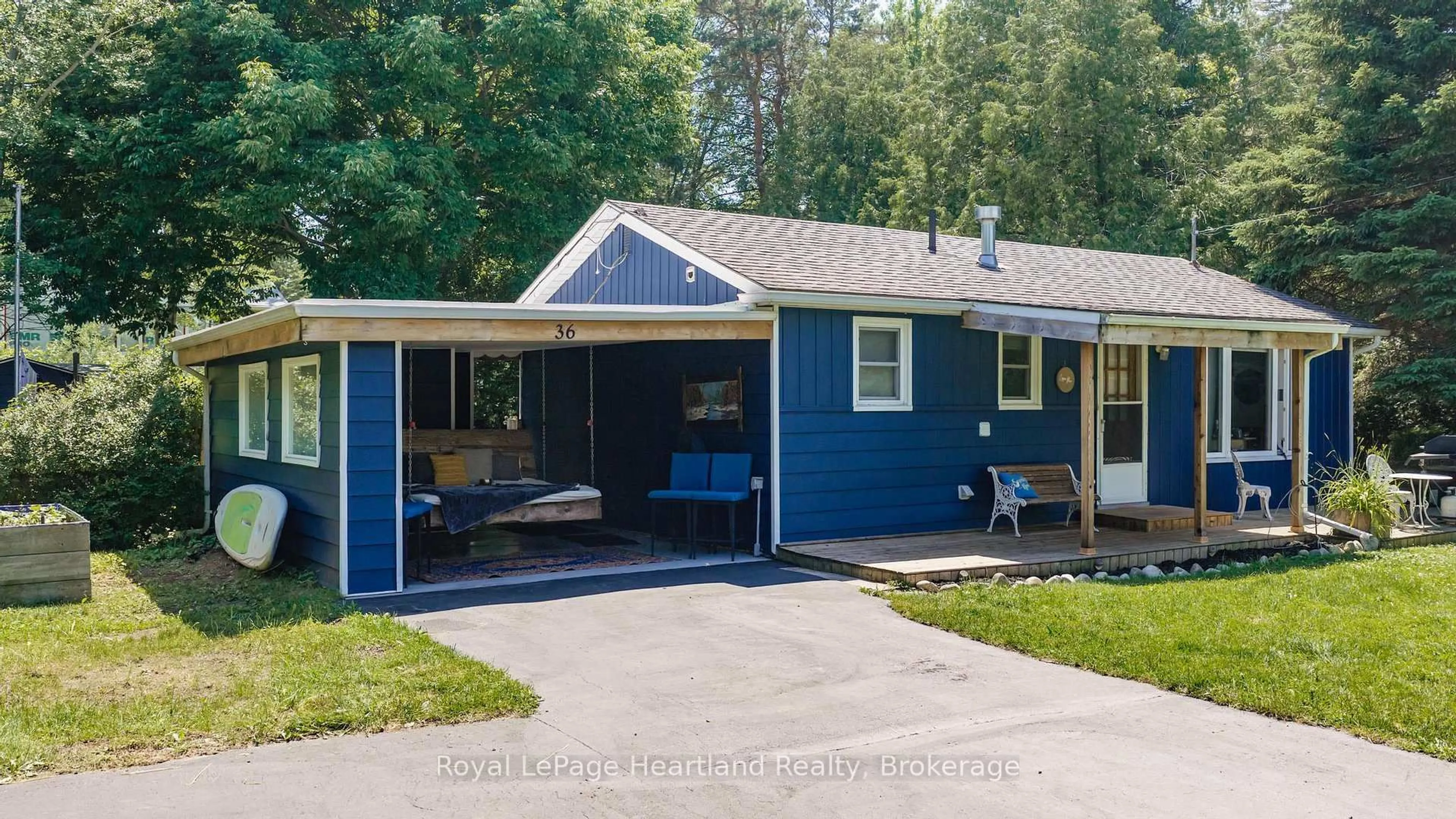 Home with vinyl exterior material, street for 36 Jane St, Bluewater Ontario N0M 1G0