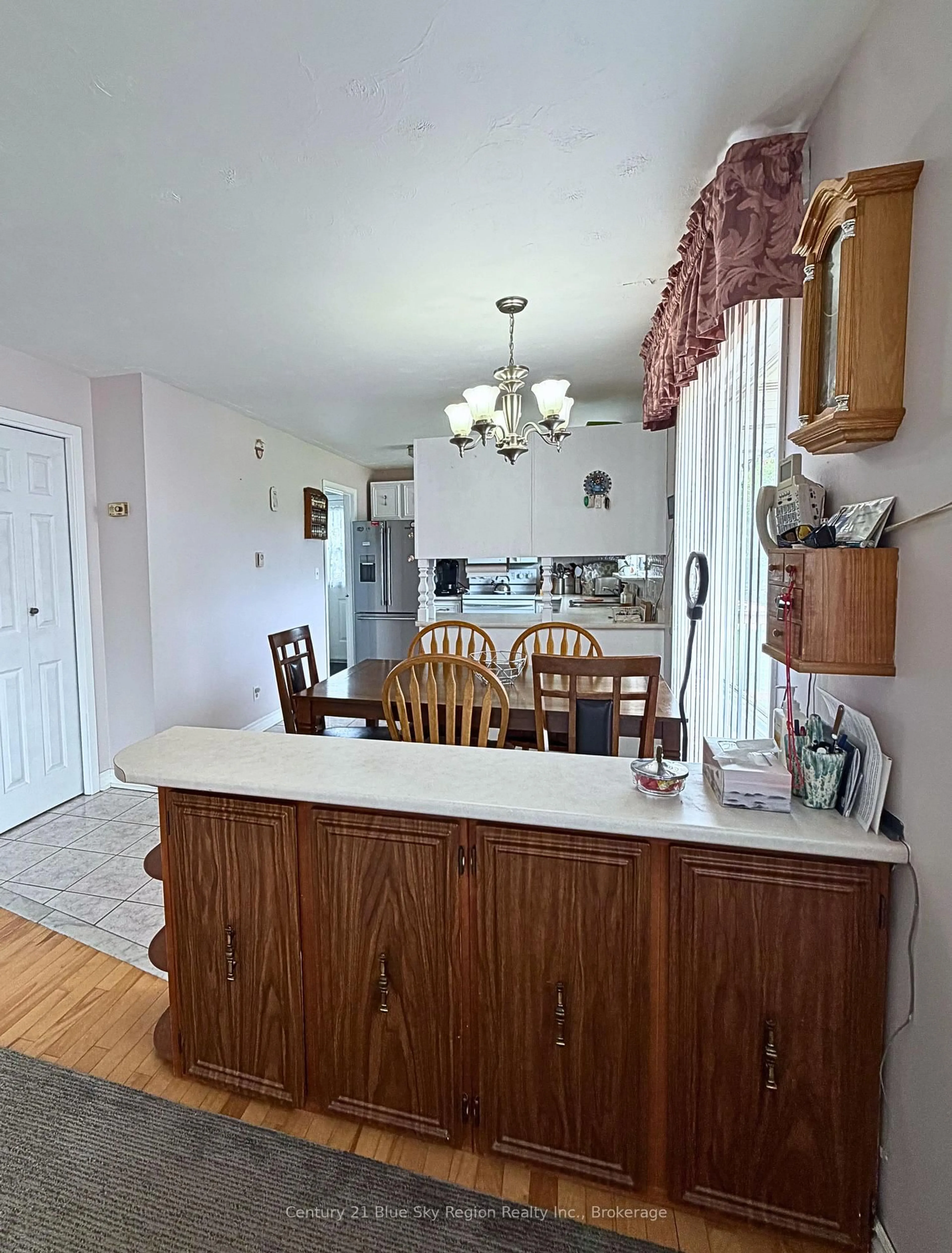 Unknown for 350 Louis St, Mattawa Ontario P0H 1V0