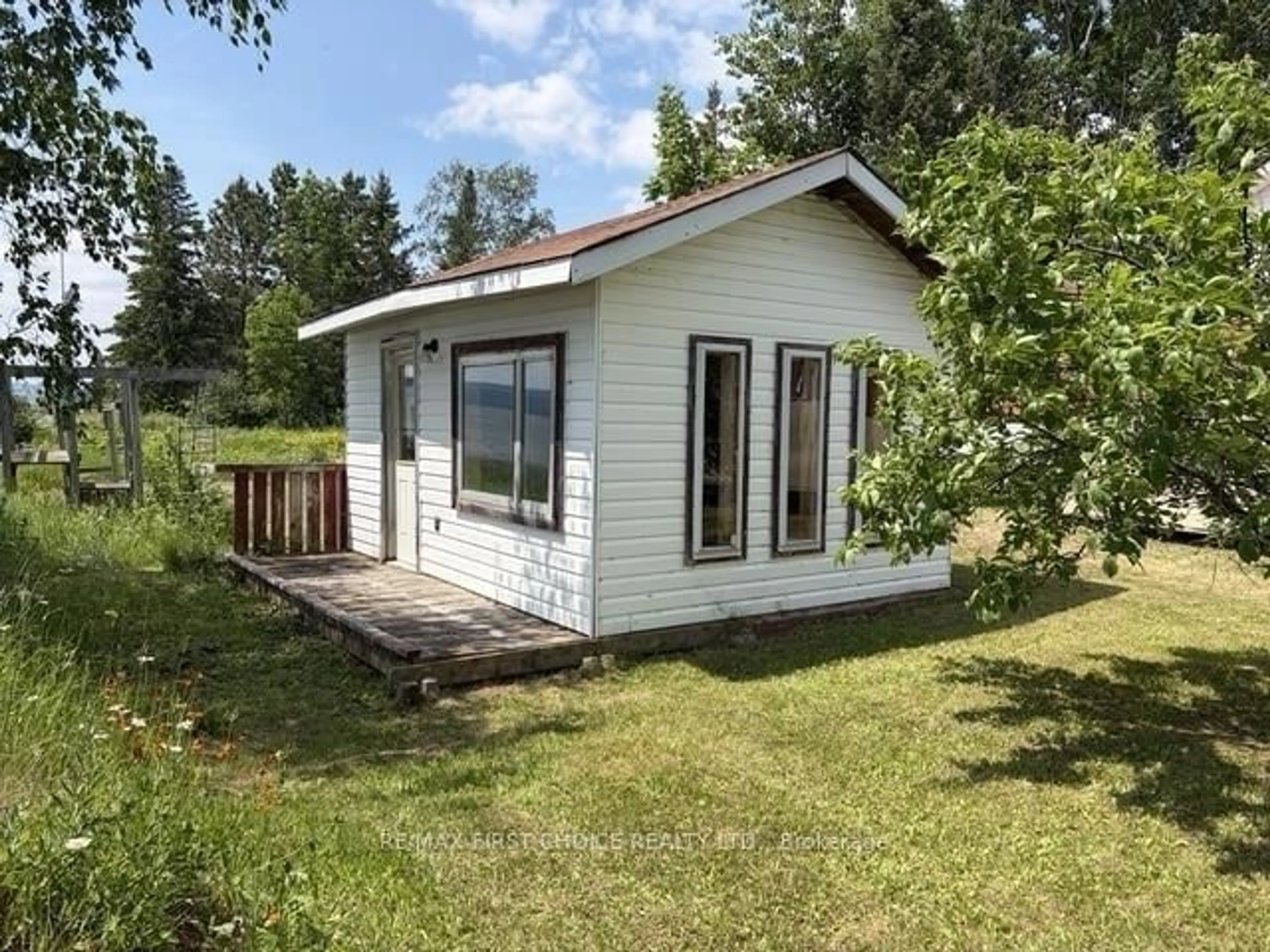 Shed for 13 Karila Rd, Thunder Bay Remote Area Ontario P0T 2K0