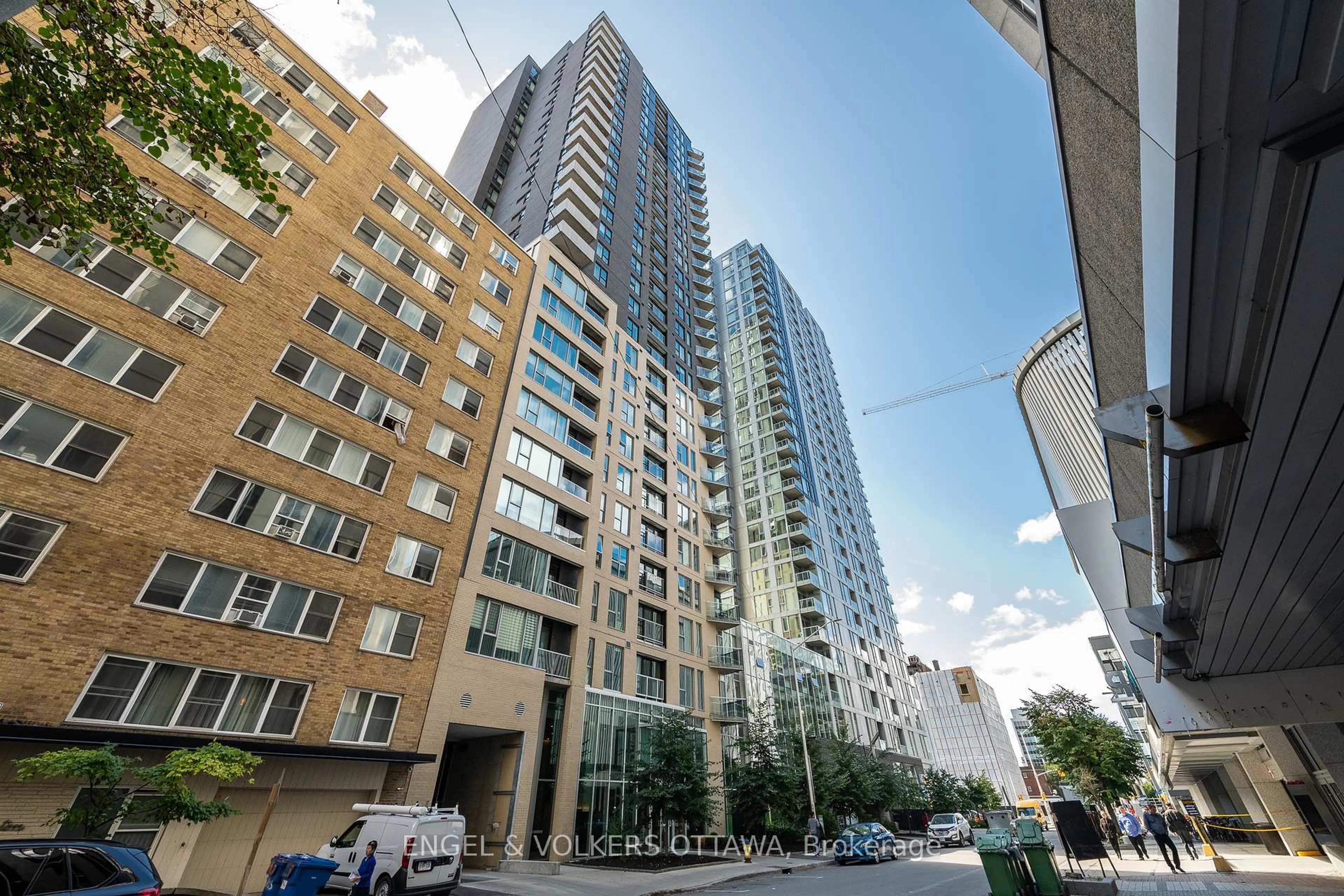 Unknown for 40 Nepean St #1103, Ottawa Ontario K2P 0X5