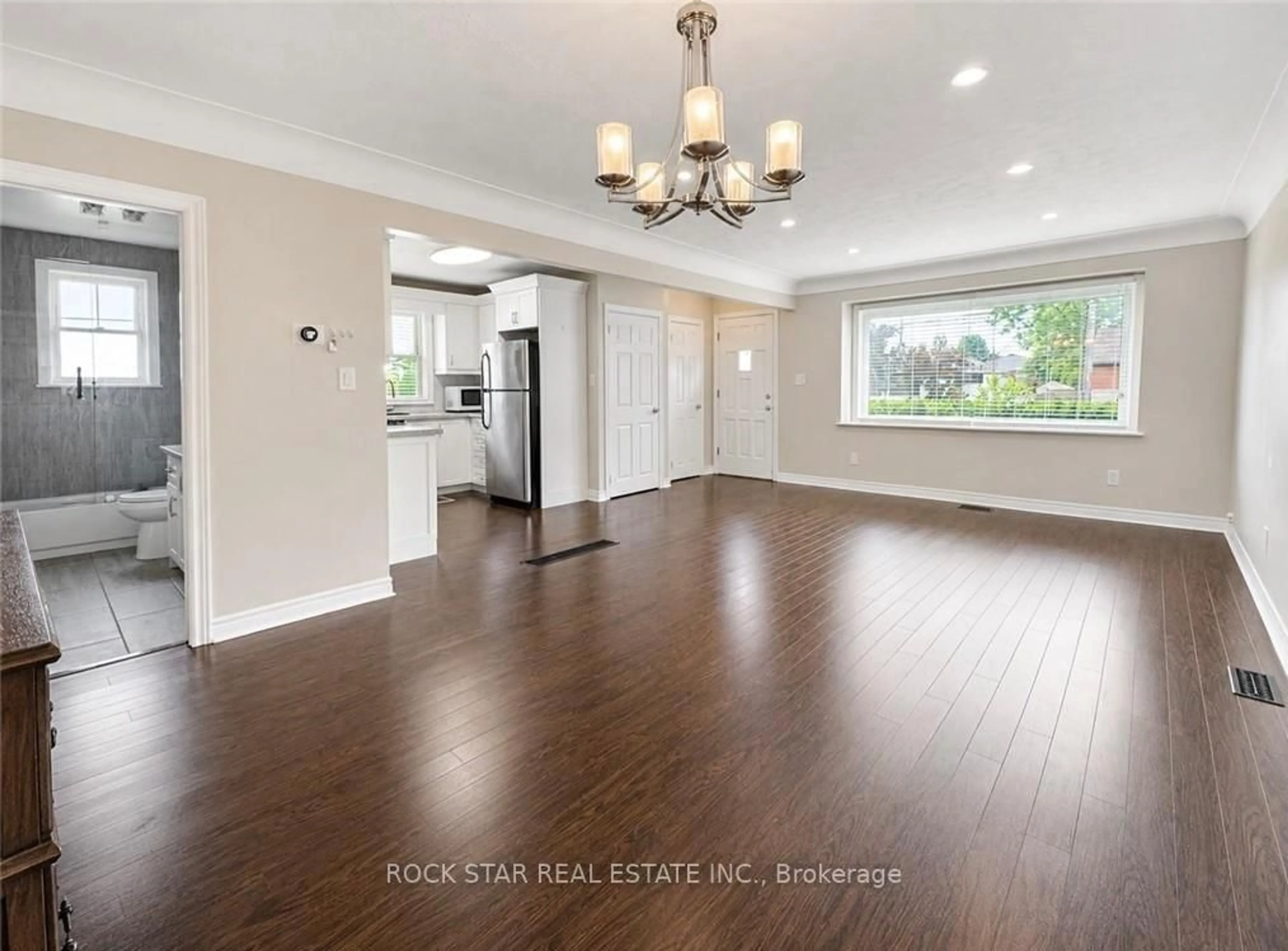 Open concept kitchen, unknown for 144 Winchester Blvd, Hamilton Ontario L8T 2N2