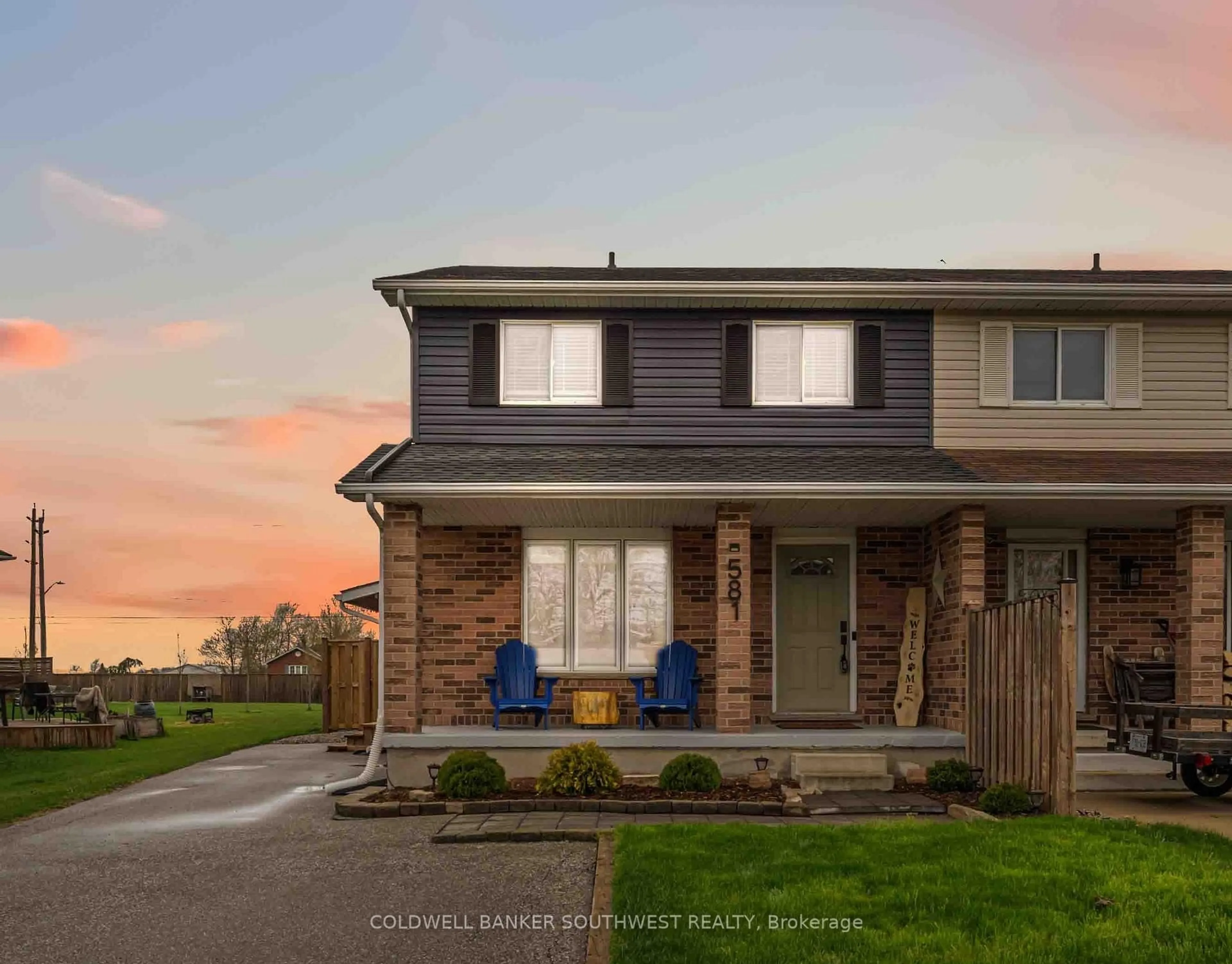 Home with brick exterior material, street for 581 Scenic Dr, Warwick Ontario N0M 2S0