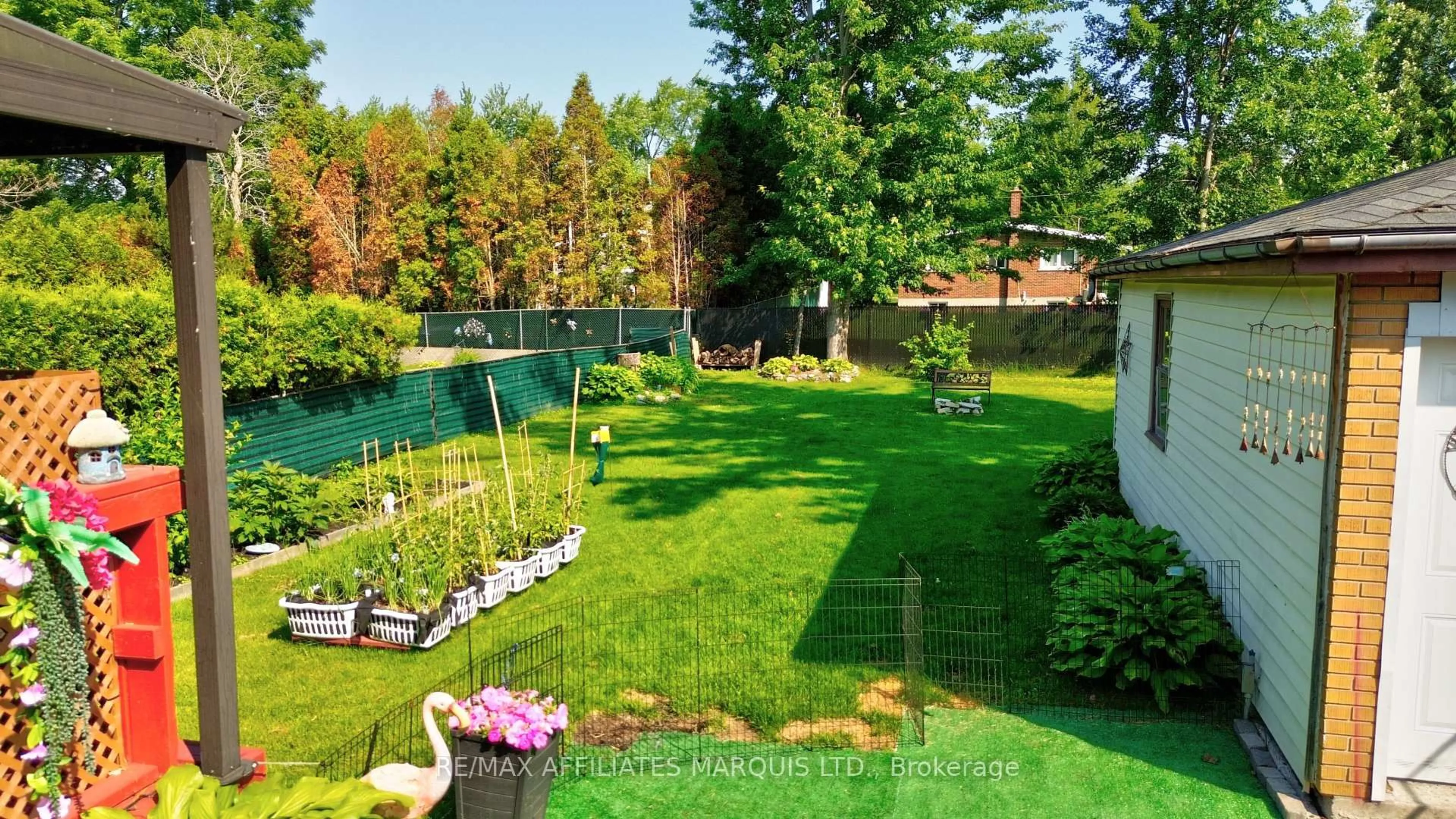 Patio, water/lake/river/ocean view for 1015 Edythe Ave, Cornwall Ontario K6J 1N8