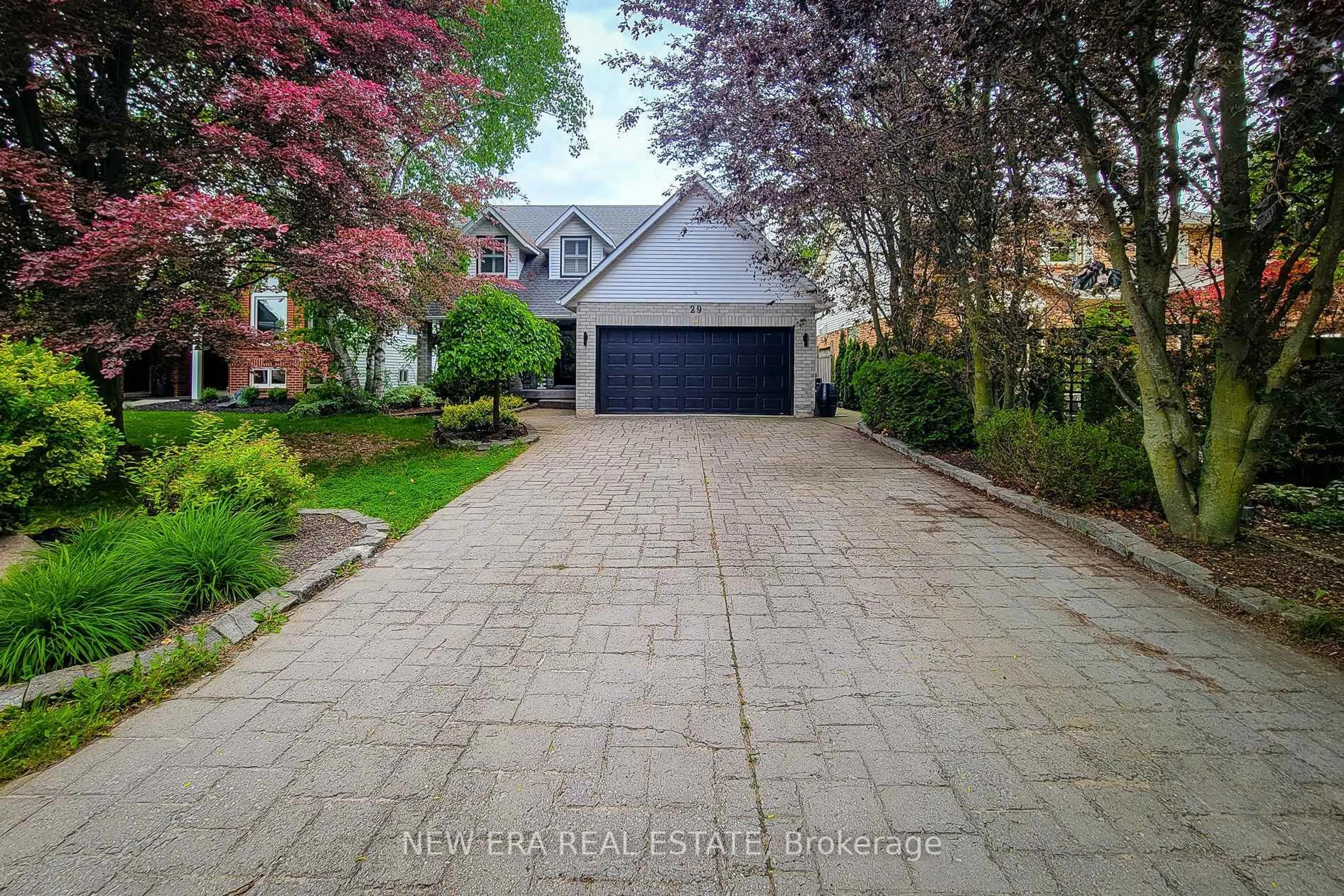 Unknown for 29 Woodside Sq, Pelham Ontario L3E 0M7