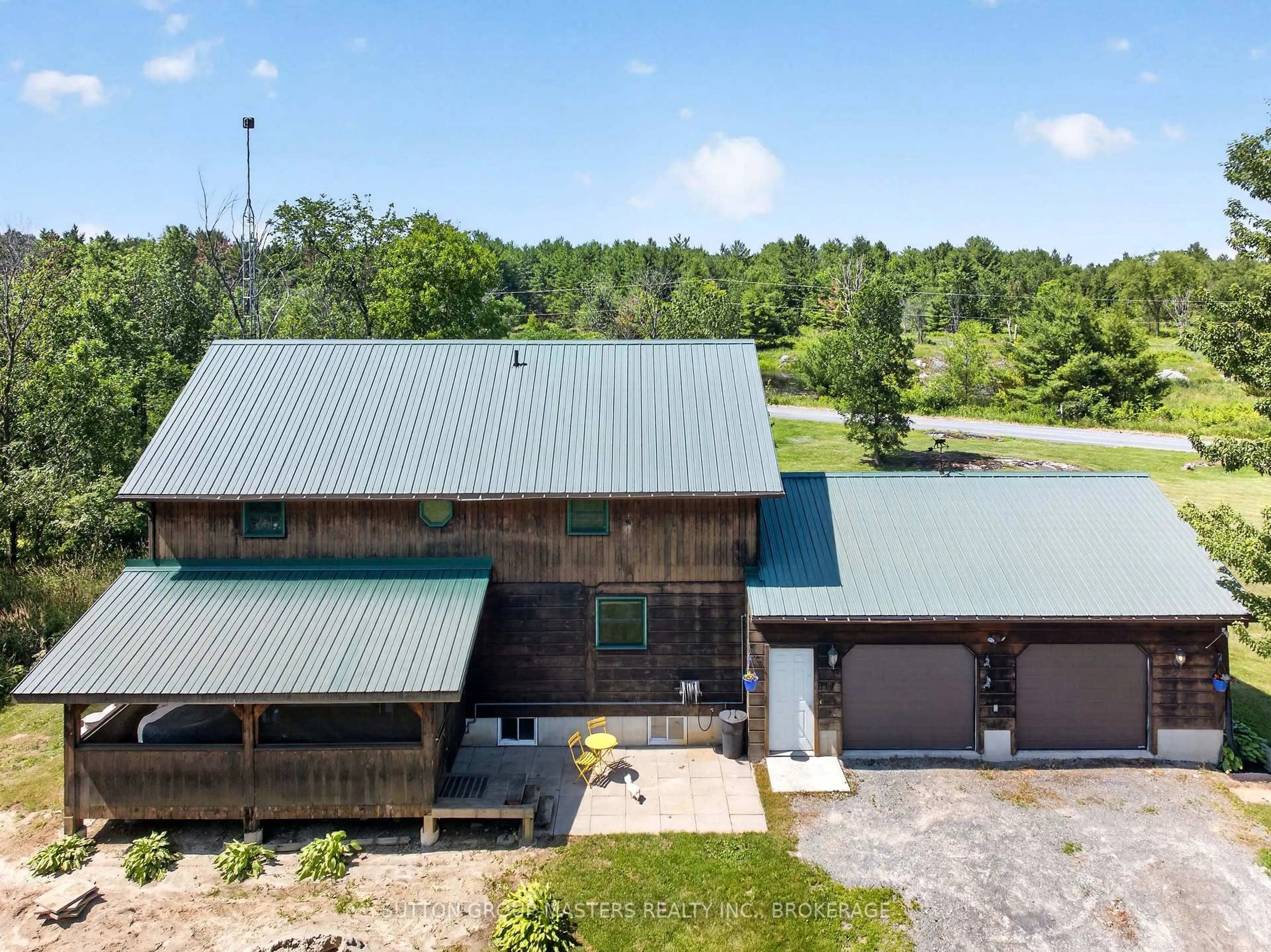 A pic from outside/outdoor area/front of a property/back of a property/a pic from drone, building for 6716 Leveque Rd, Kaladar Ontario K0K 1Z0