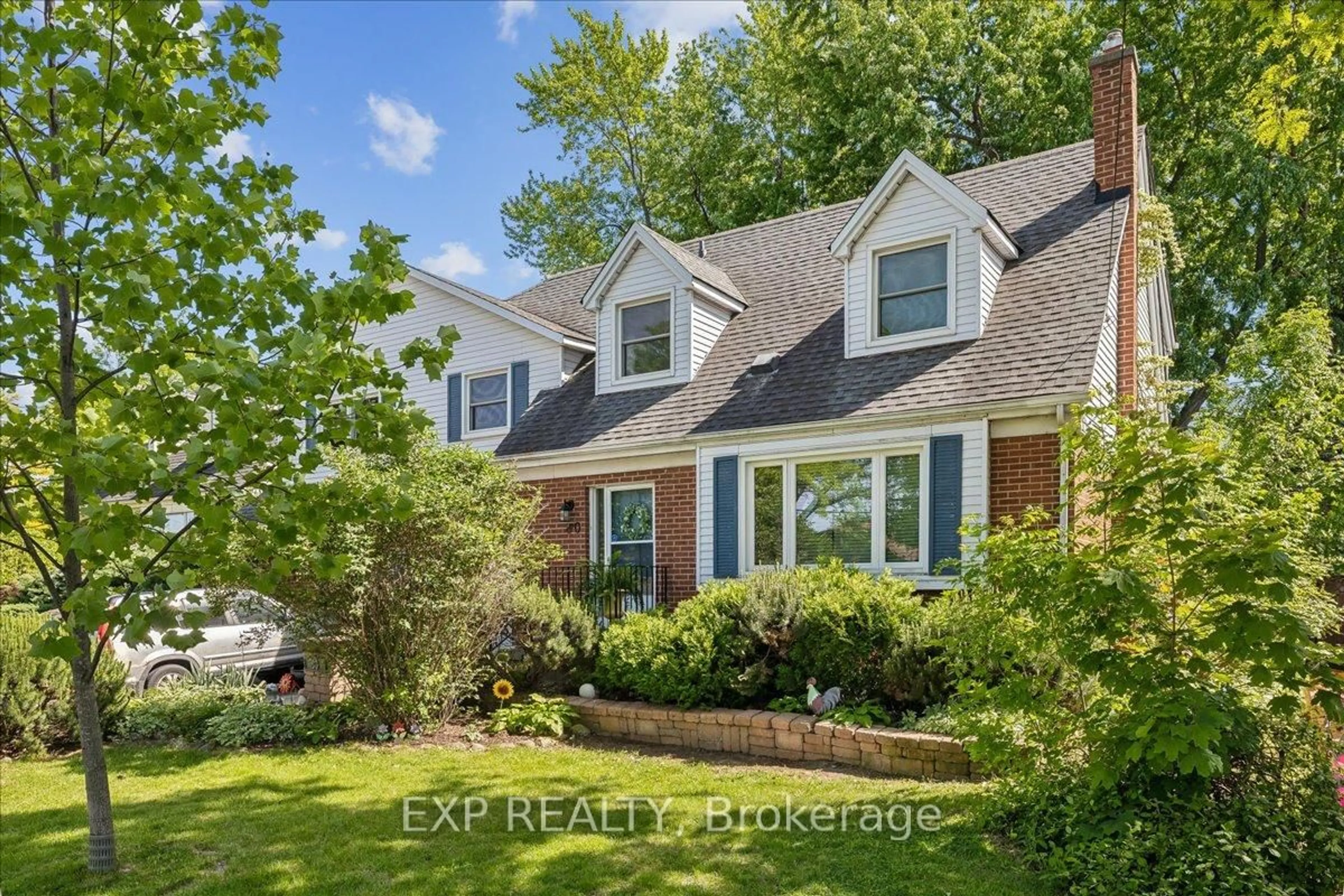 Home with brick exterior material, street for 80 Maclennan Ave, Hamilton Ontario L8V 1X6