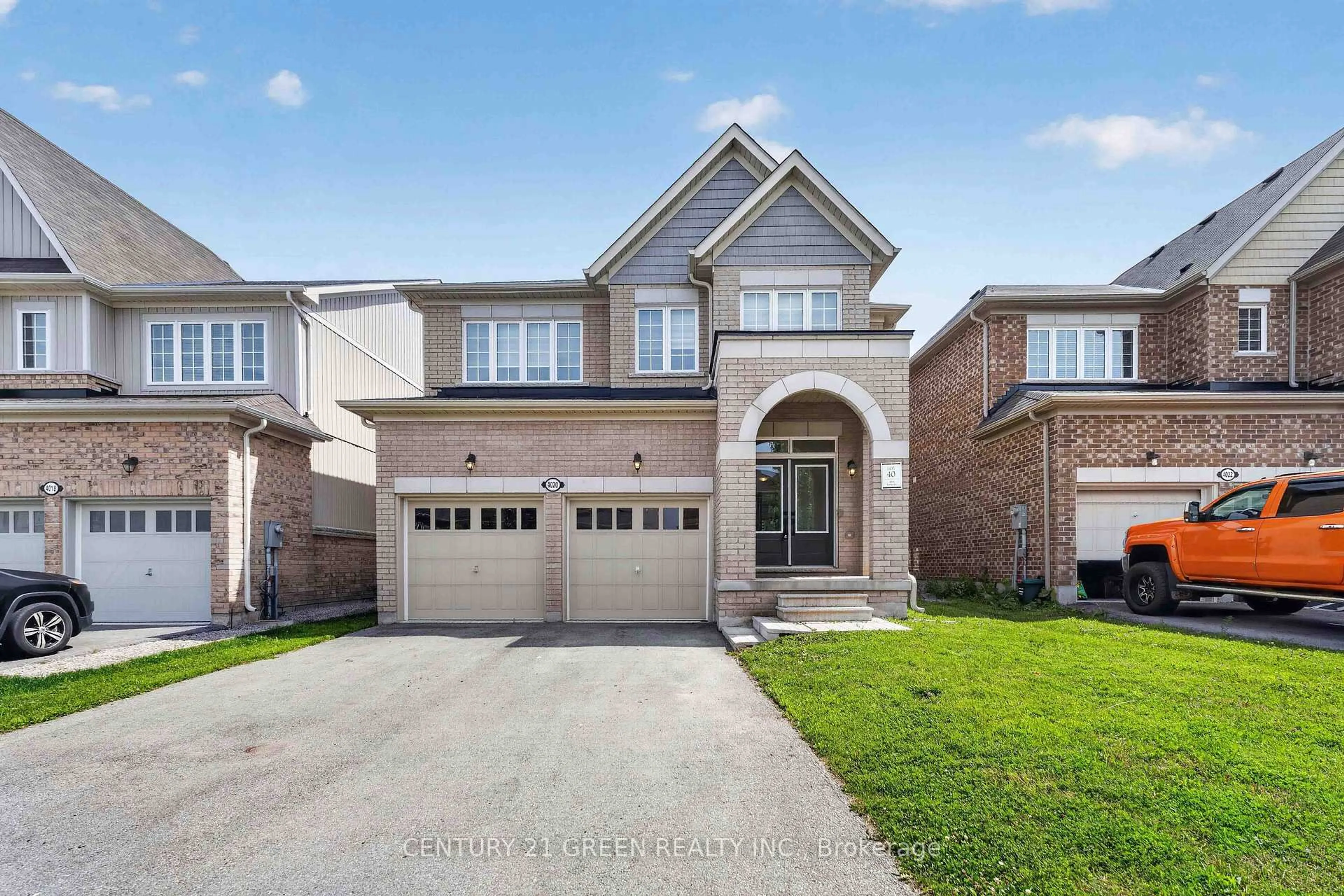 Home with brick exterior material, street for 4020 Cachet Crt, Lincoln Ontario L3J 0R8