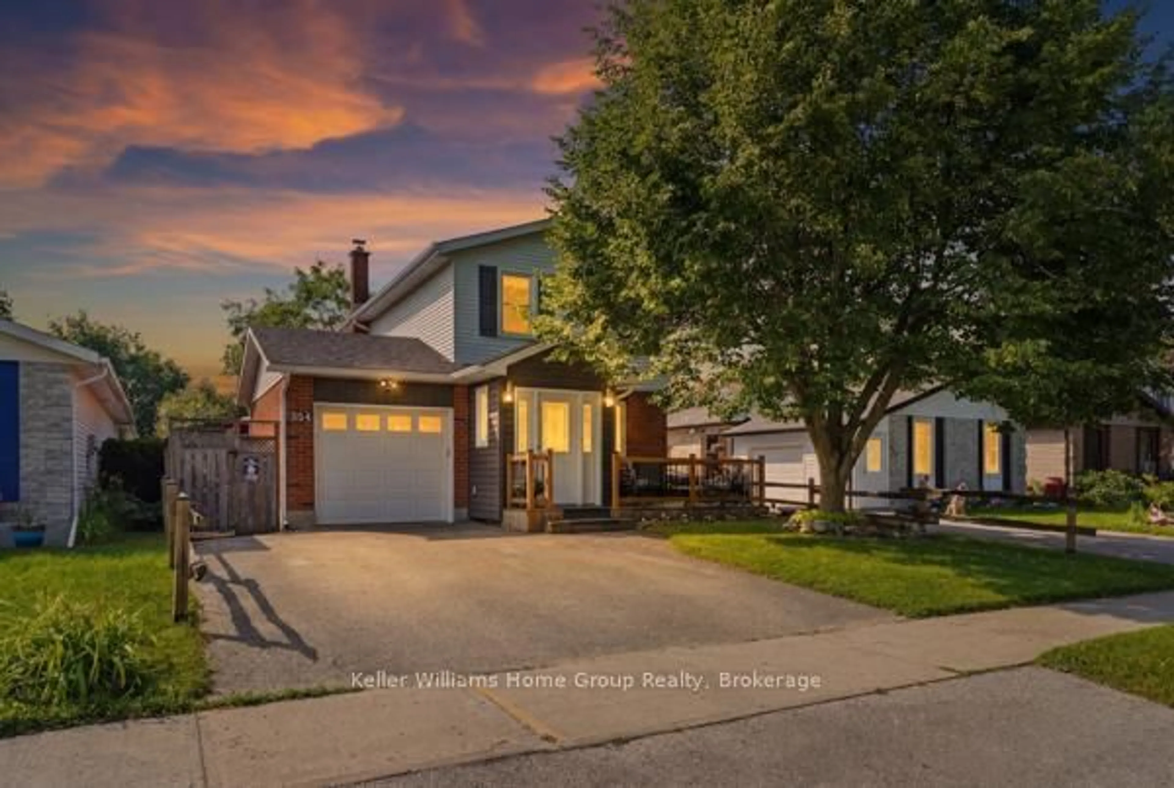 Unknown for 354 Strathallen St, Centre Wellington Ontario N1M 3L3