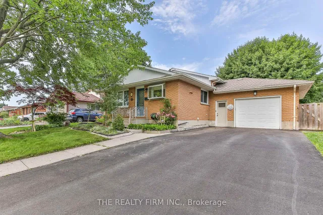 13 Vanbuskirk Dr, St. Thomas 2