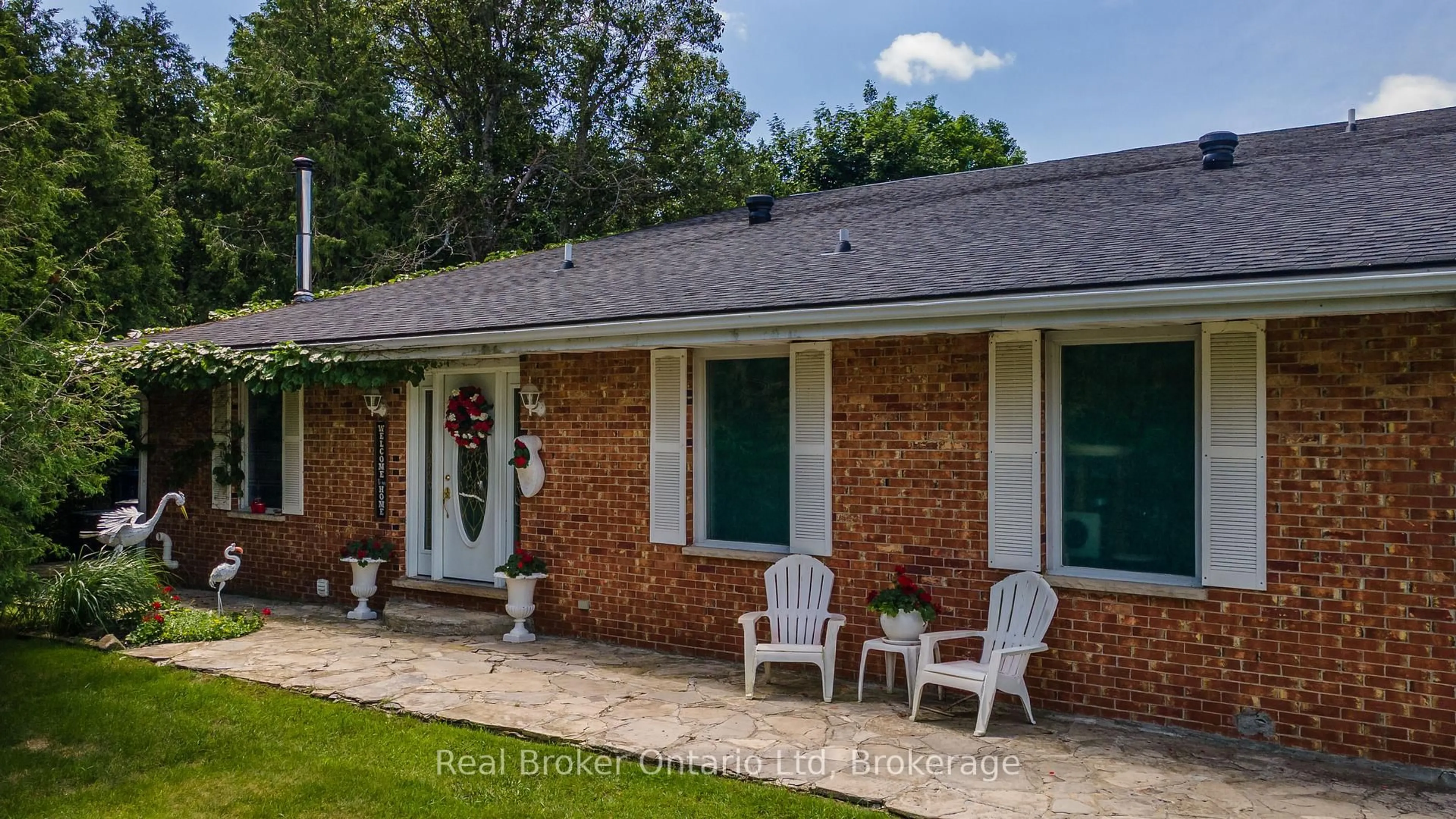 Home with brick exterior material, unknown for 775498 HWY 10 Highway, West Grey Ontario N0C 1H0