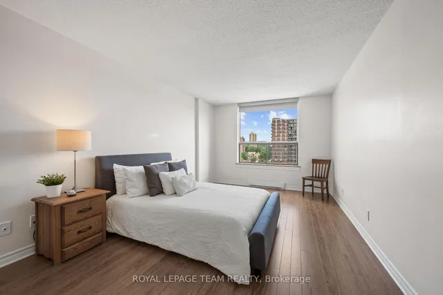 200 Lafontaine Ave #1003, Ottawa 5
