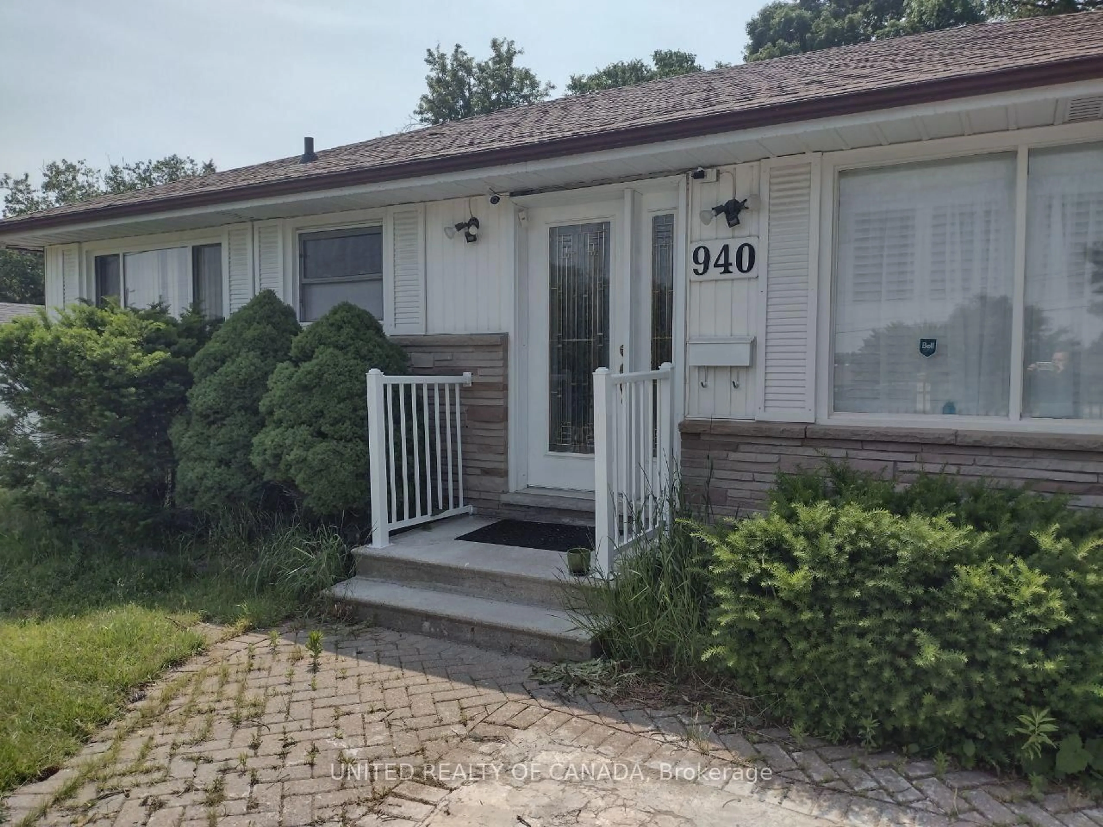 Unknown for 940 Oxford St, London North Ontario N6H 1V3