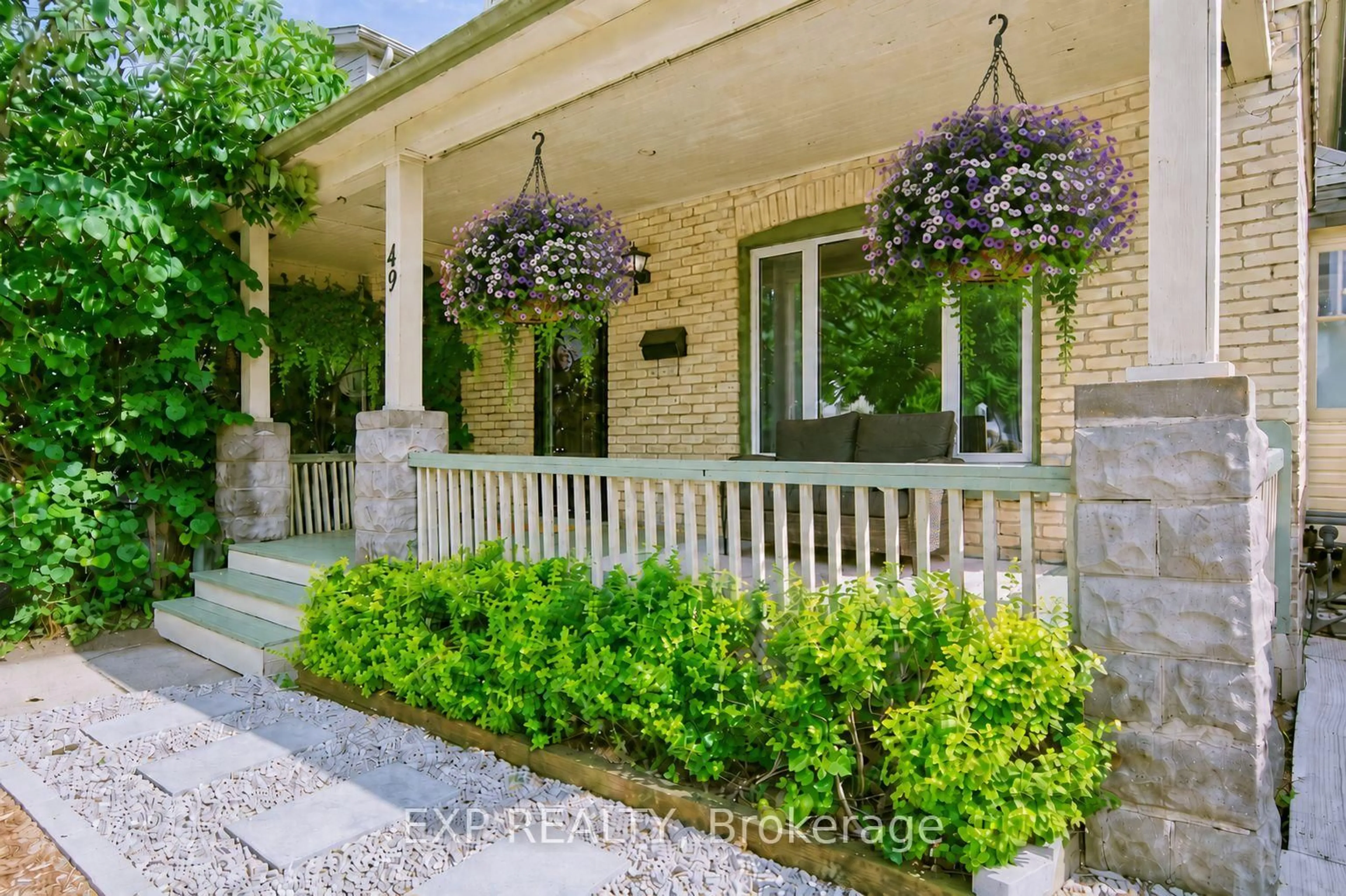 Unknown for 49 Euclid Ave, London South Ontario N6C 1C2
