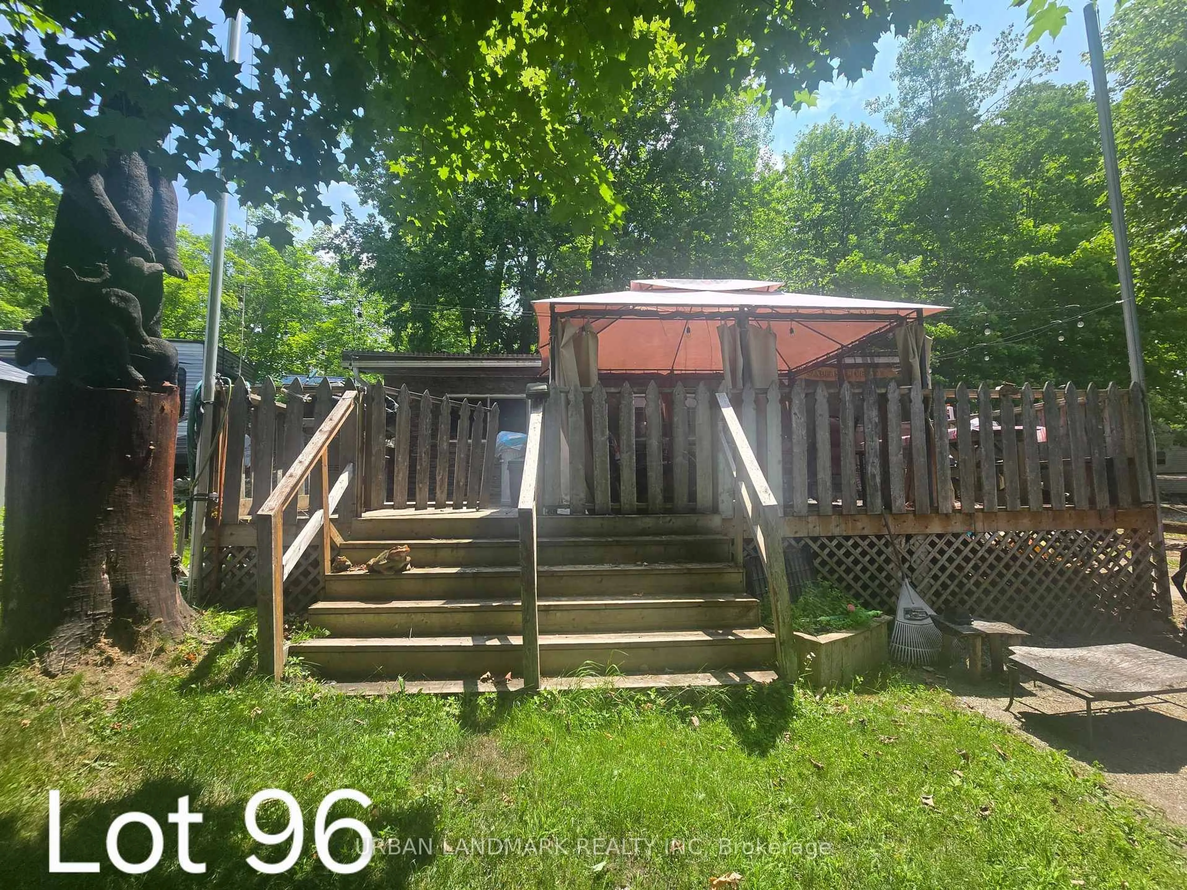 Shed for 302 Quin Mo Lac Rd #96, Madoc Ontario K0K 2K0