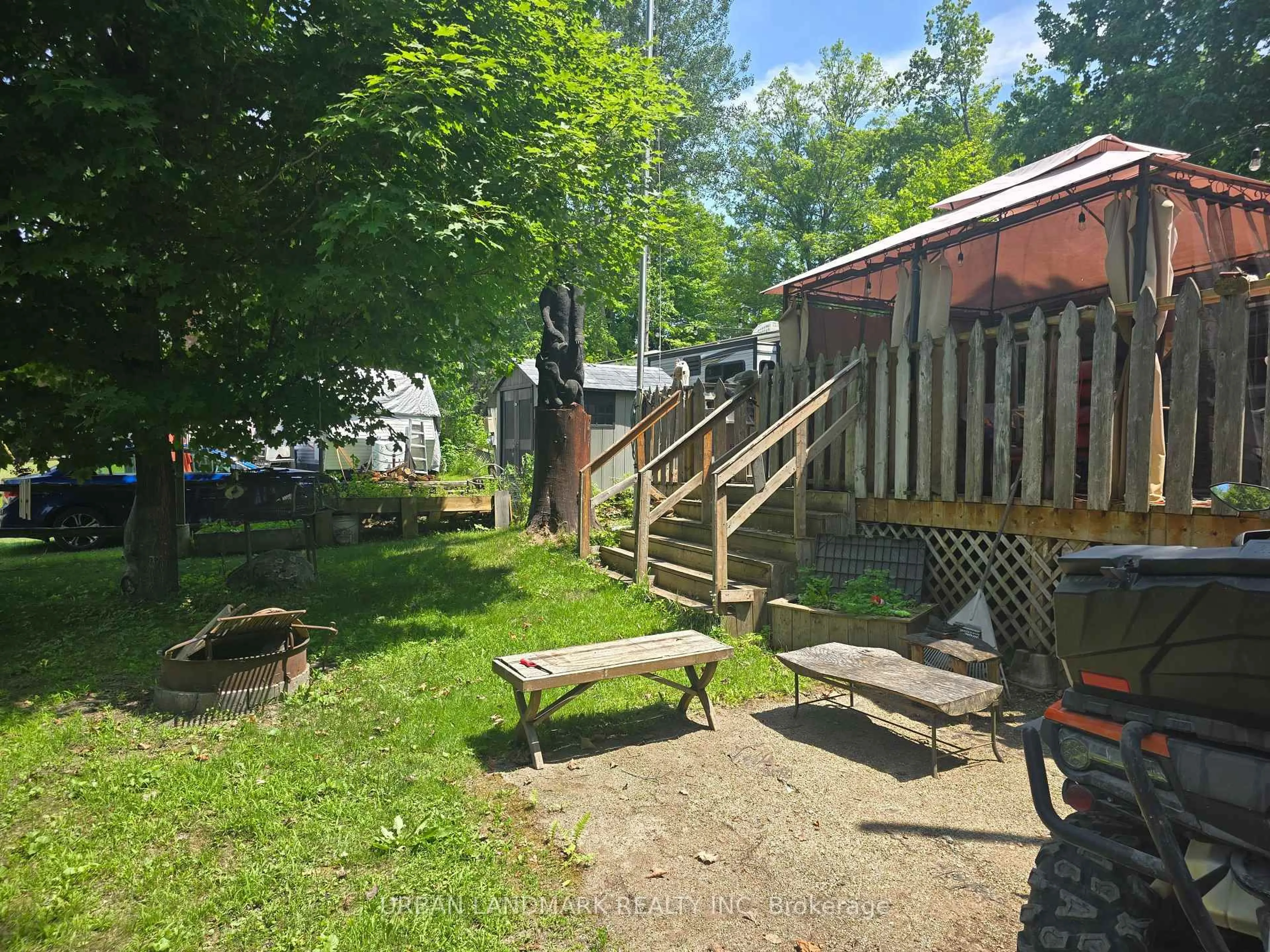 Patio, unknown for 302 Quin Mo Lac Rd #96, Madoc Ontario K0K 2K0