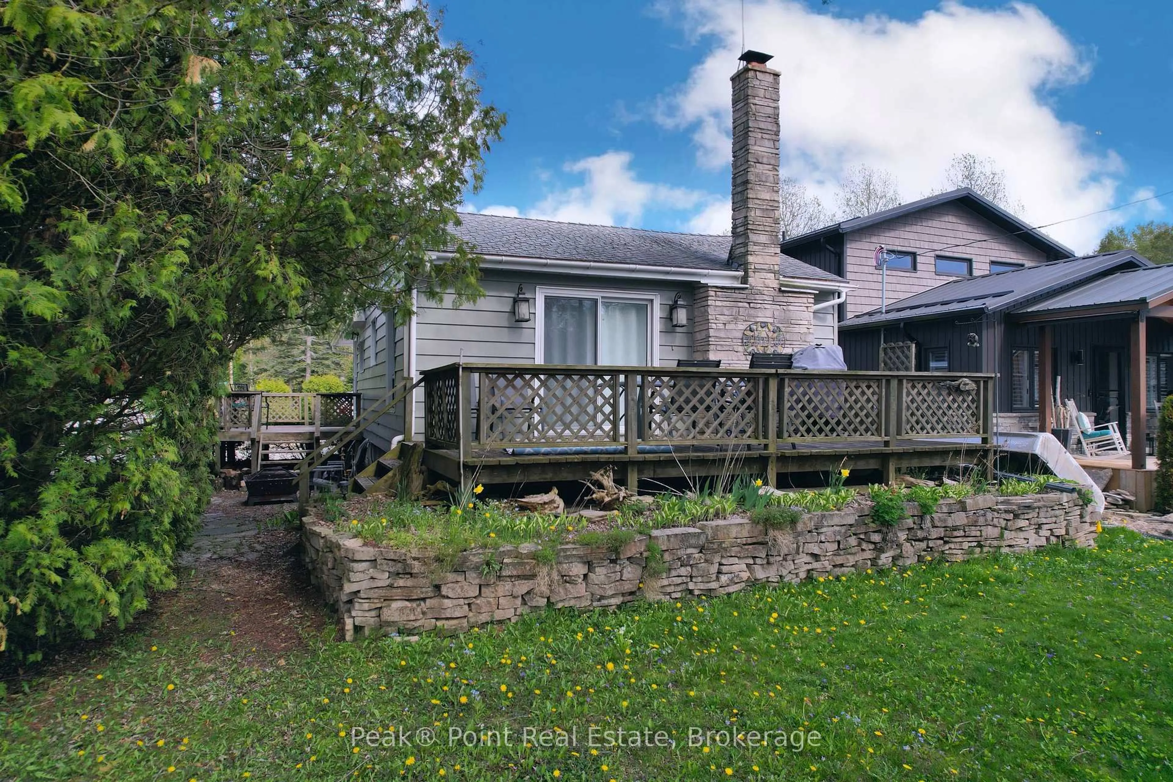 A pic from outside/outdoor area/front of a property/back of a property/a pic from drone, street for 55 Marina Ave, South Bruce Peninsula Ontario N0H 2G0