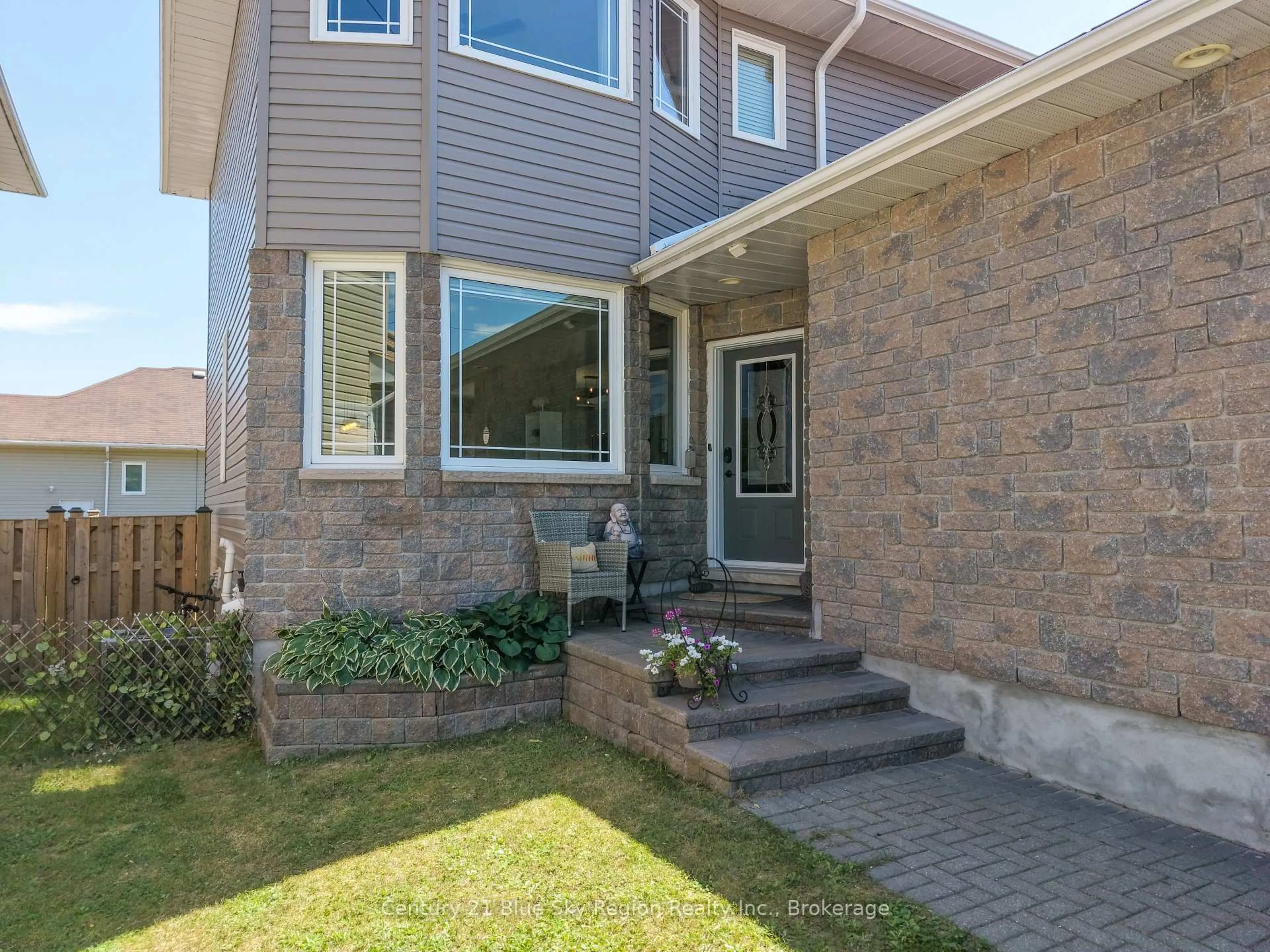 Home with brick exterior material, street for 493 Norman Ave, North Bay Ontario P1B 0C6