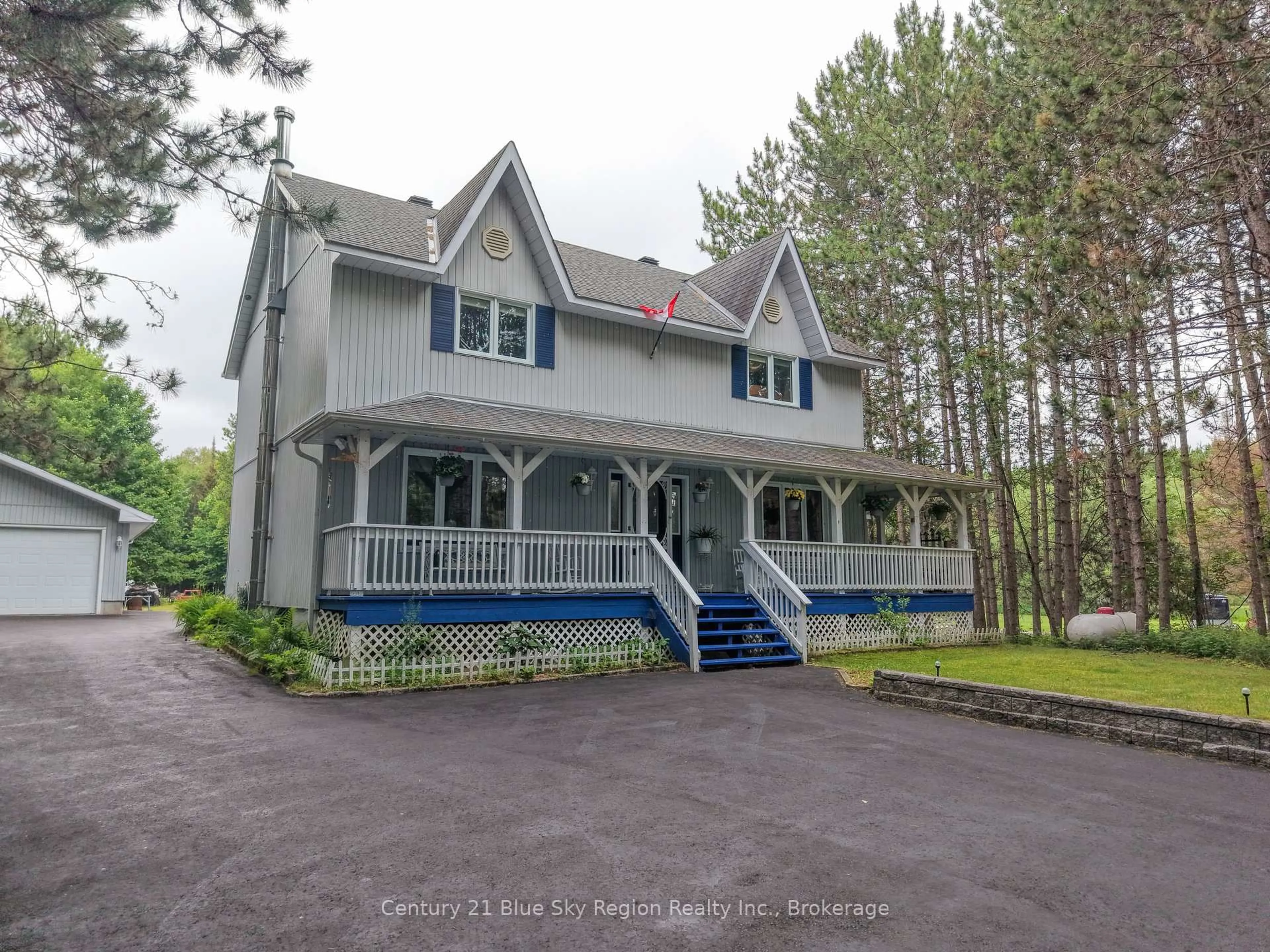 A pic from outside/outdoor area/front of a property/back of a property/a pic from drone, unknown for 310 Pinecreek Cres, Callander Ontario P0H 1H0