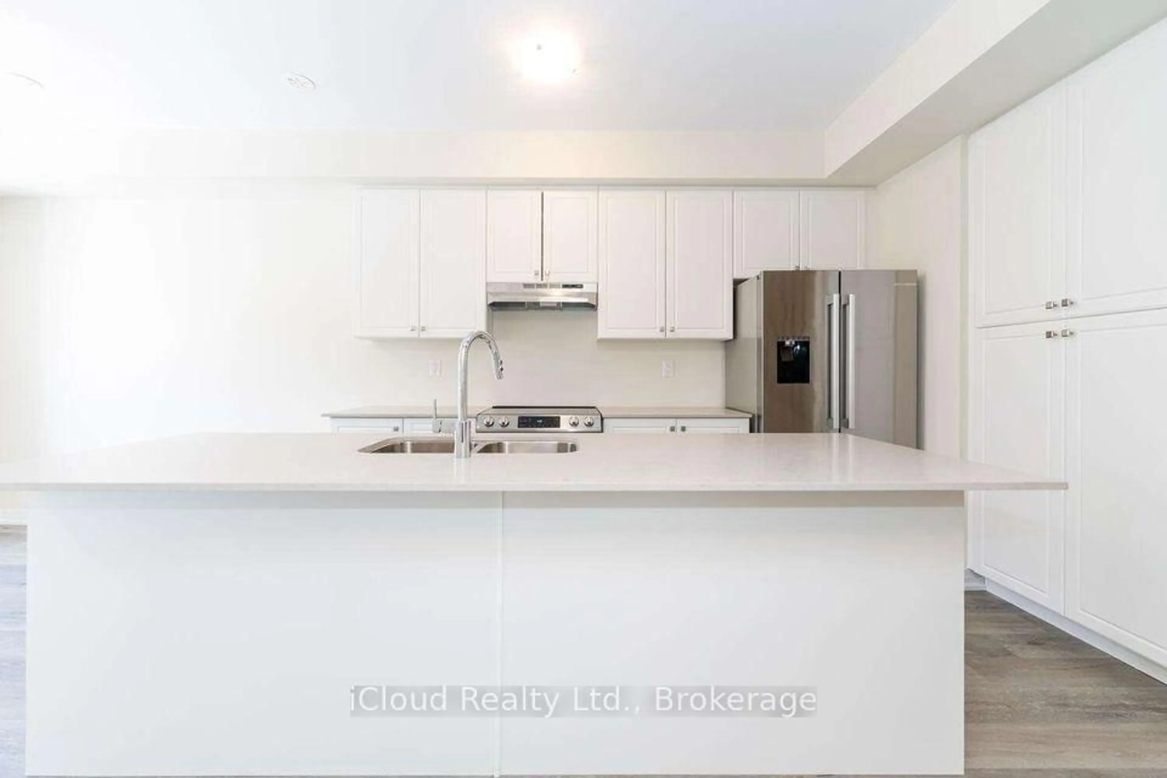 Standard kitchen, unknown for 185 Bedrock Dr #32, Hamilton Ontario L8J 0M5
