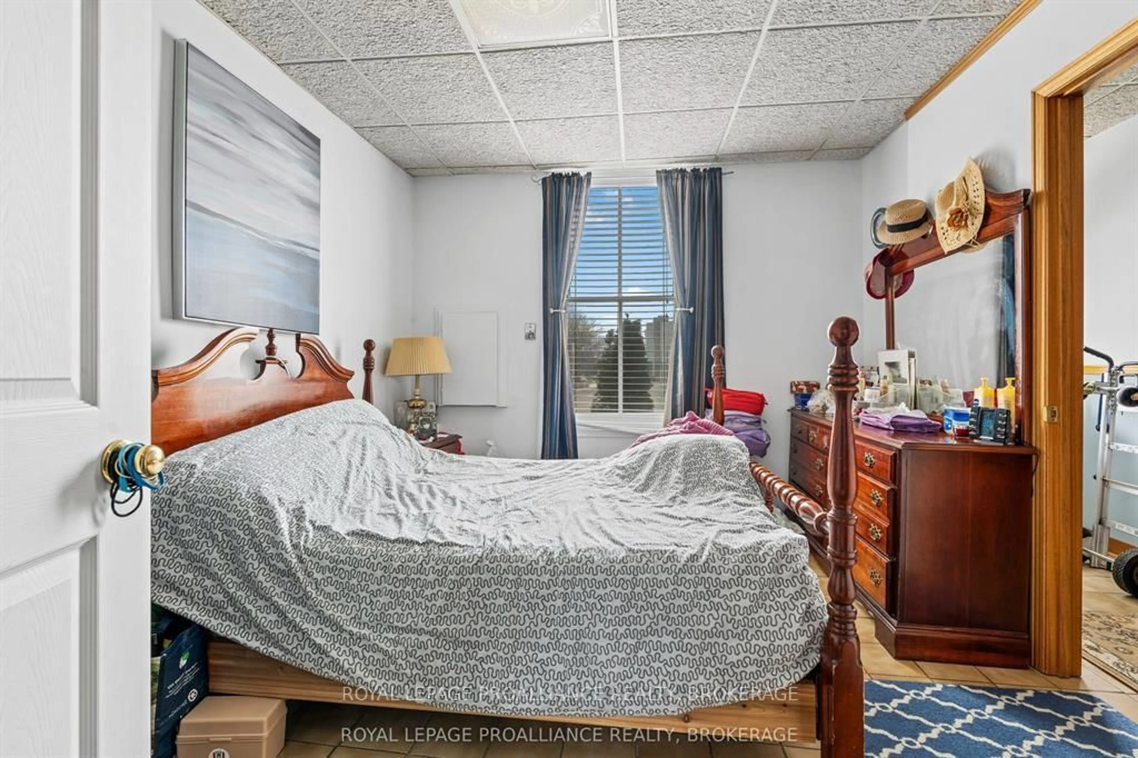 A pic of a room for 270 Wellington St, Kingston Ontario K7K 2Z1