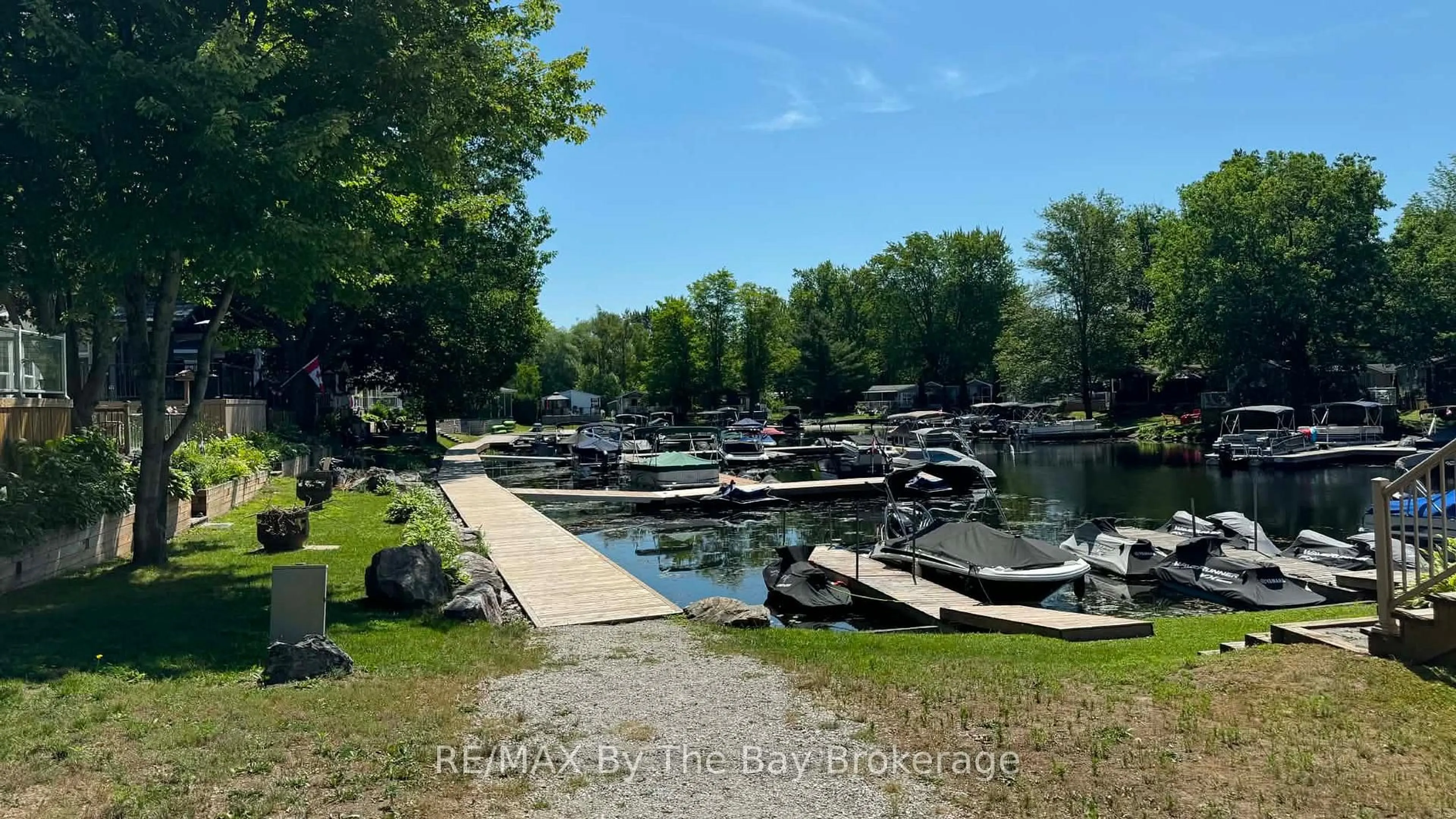Unknown for 1082 Shamrock Marina Rd #210, Gravenhurst Ontario P0E 1N0