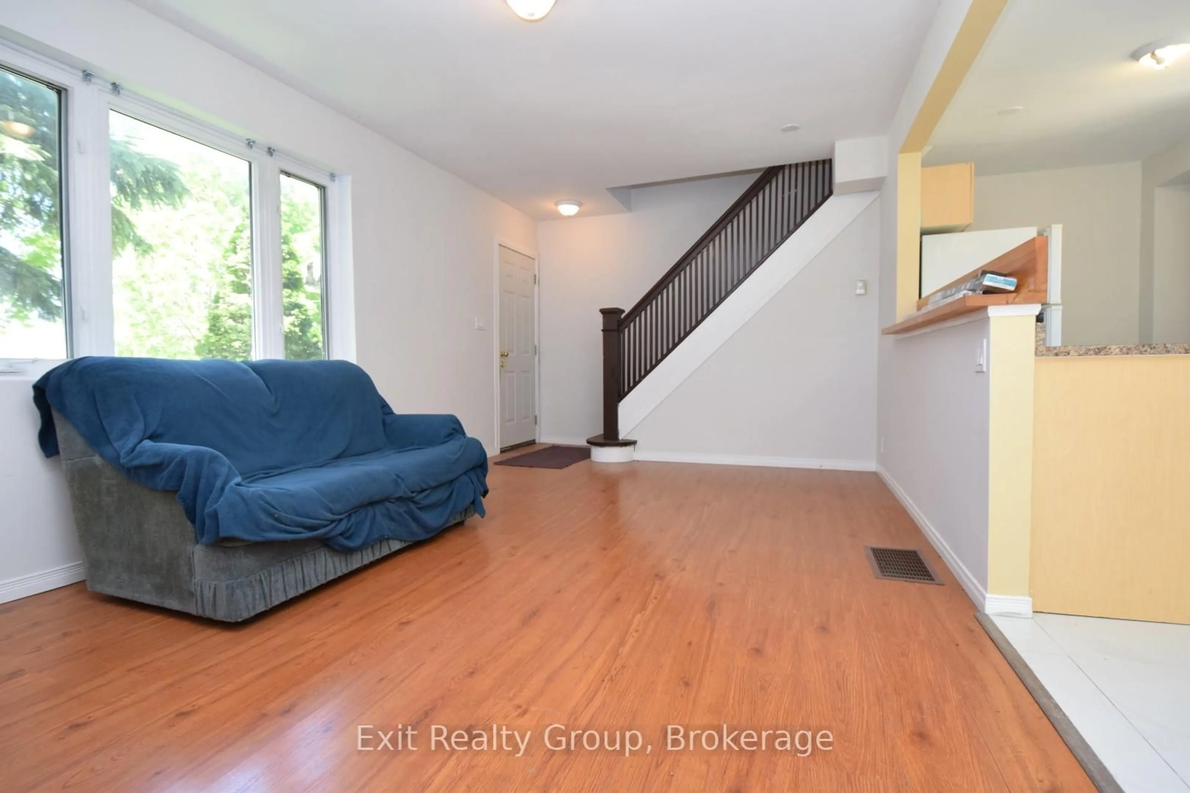 Unknown for 11 Flindall St, Quinte West Ontario K8V 3C9