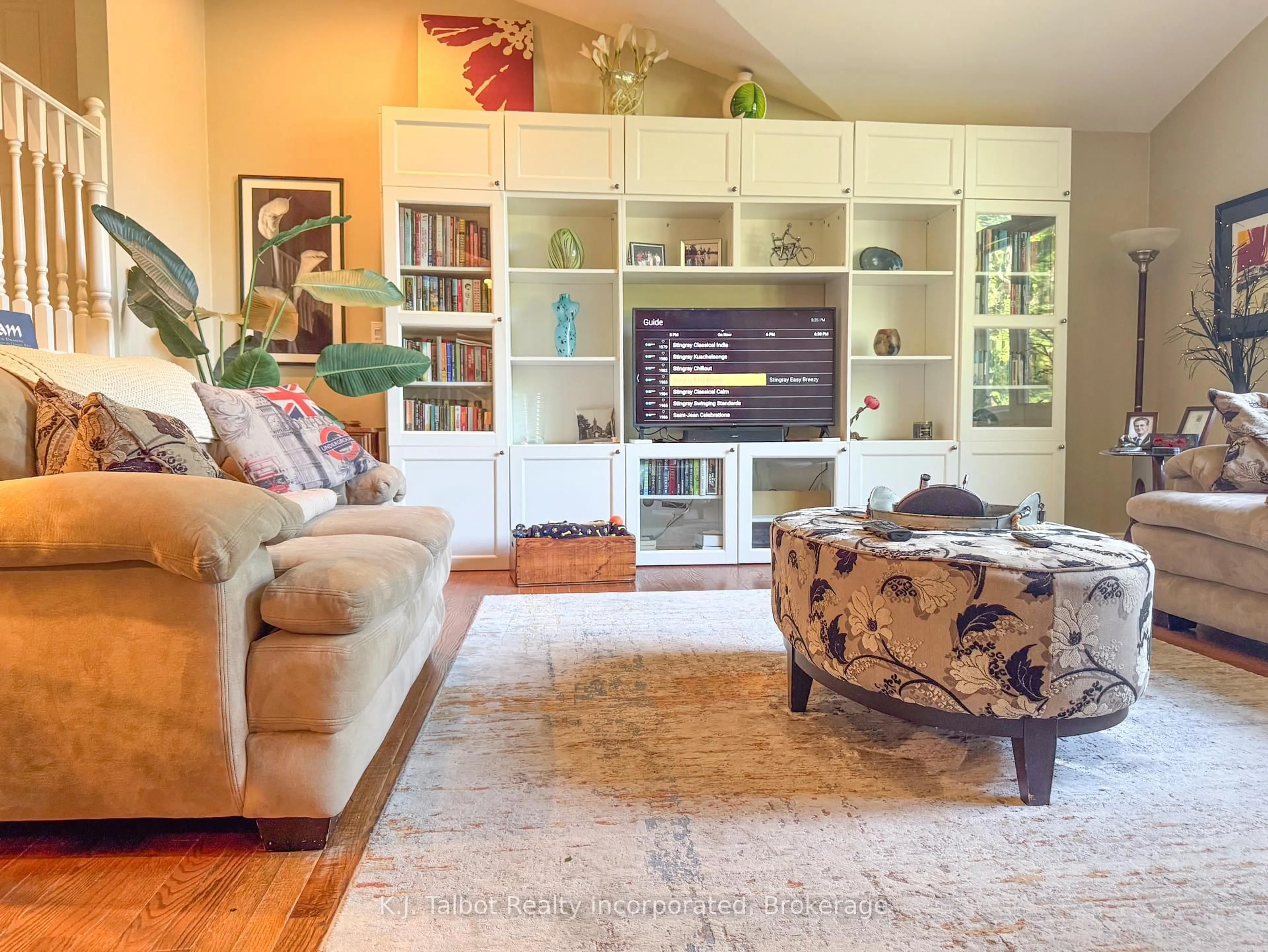 Living room with furniture, unknown for 6 David St, Bluewater Ontario N0M 1G0