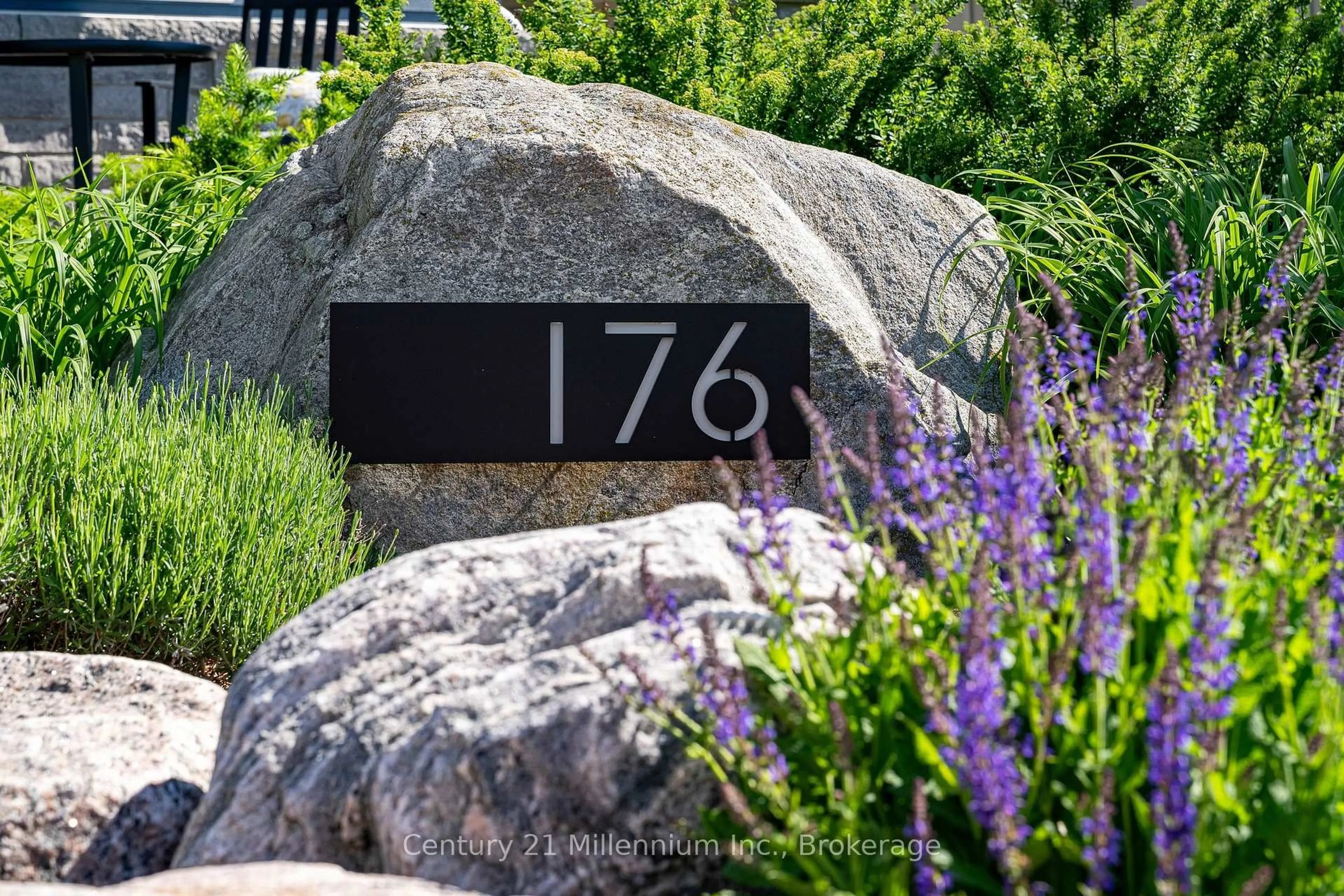 Unknown for 176 Cobble Beach Dr, Georgian Bluffs Ontario N0H 1S0