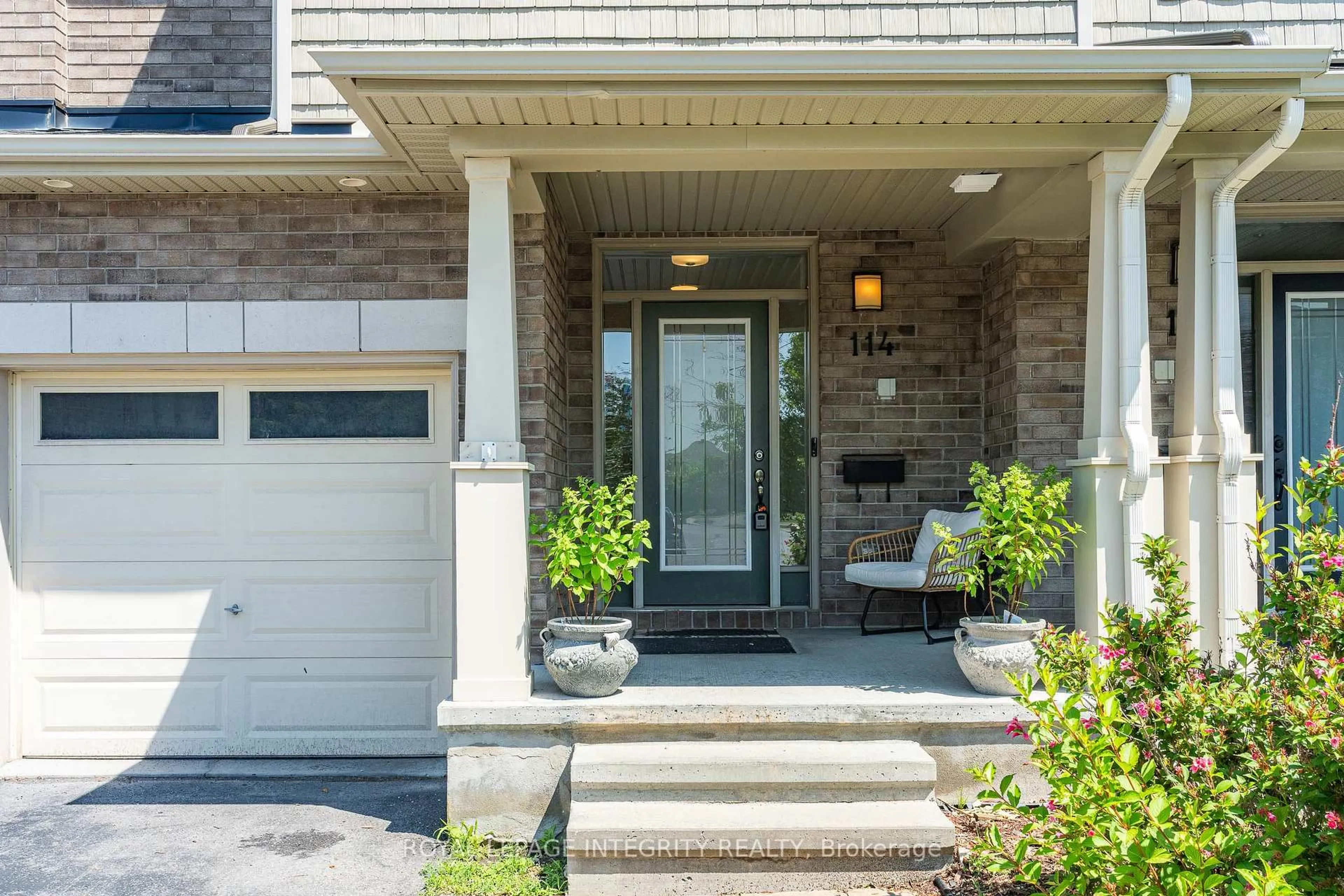 Unknown for 114 Hawkeswood Dr, Ottawa Ontario K4M 0C1