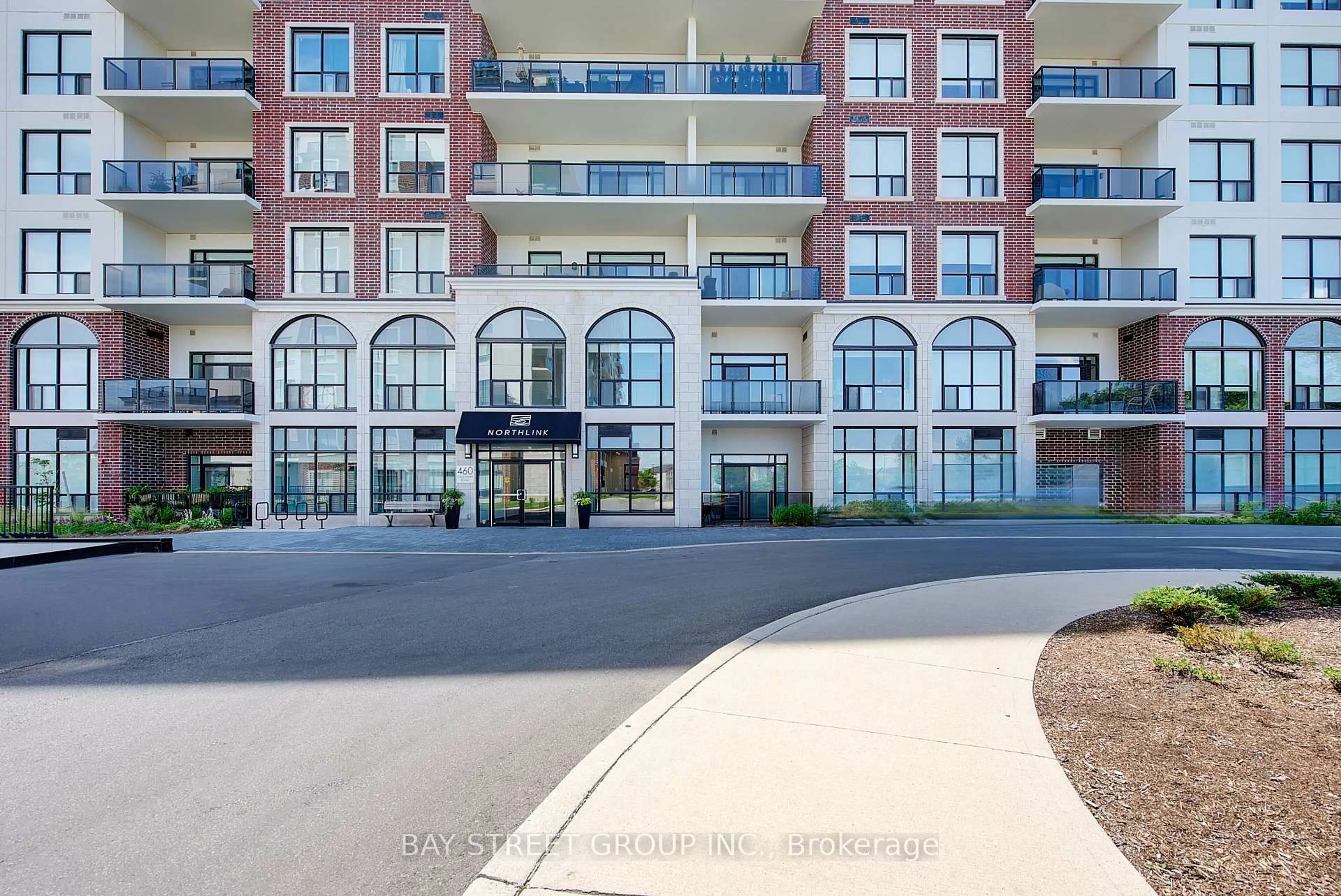 Unknown for 460 Callaway Rd #211, London North Ontario N6G 0Z2