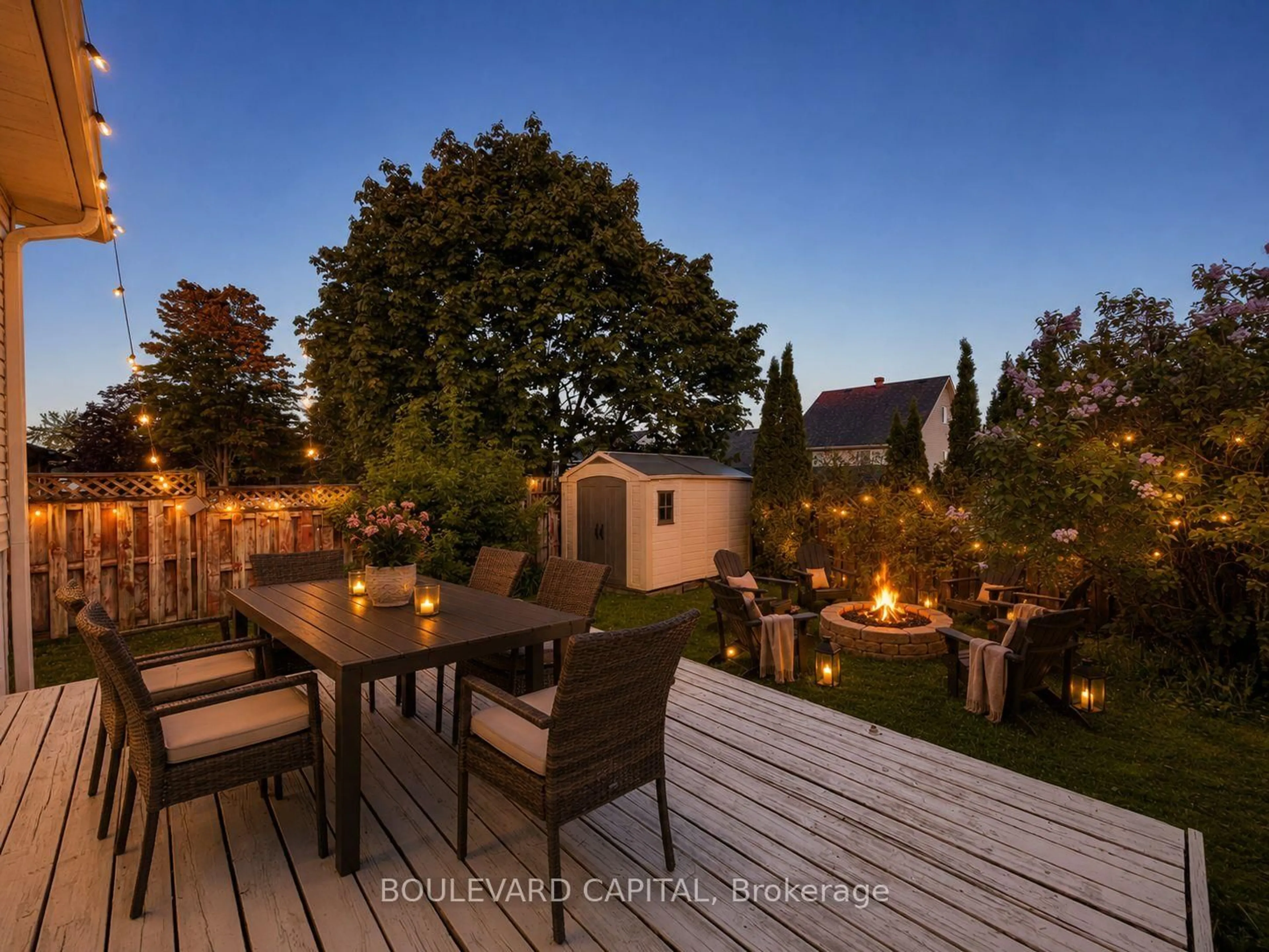 Patio, street for 241 Simon St, Shelburne Ontario L0N 1S4