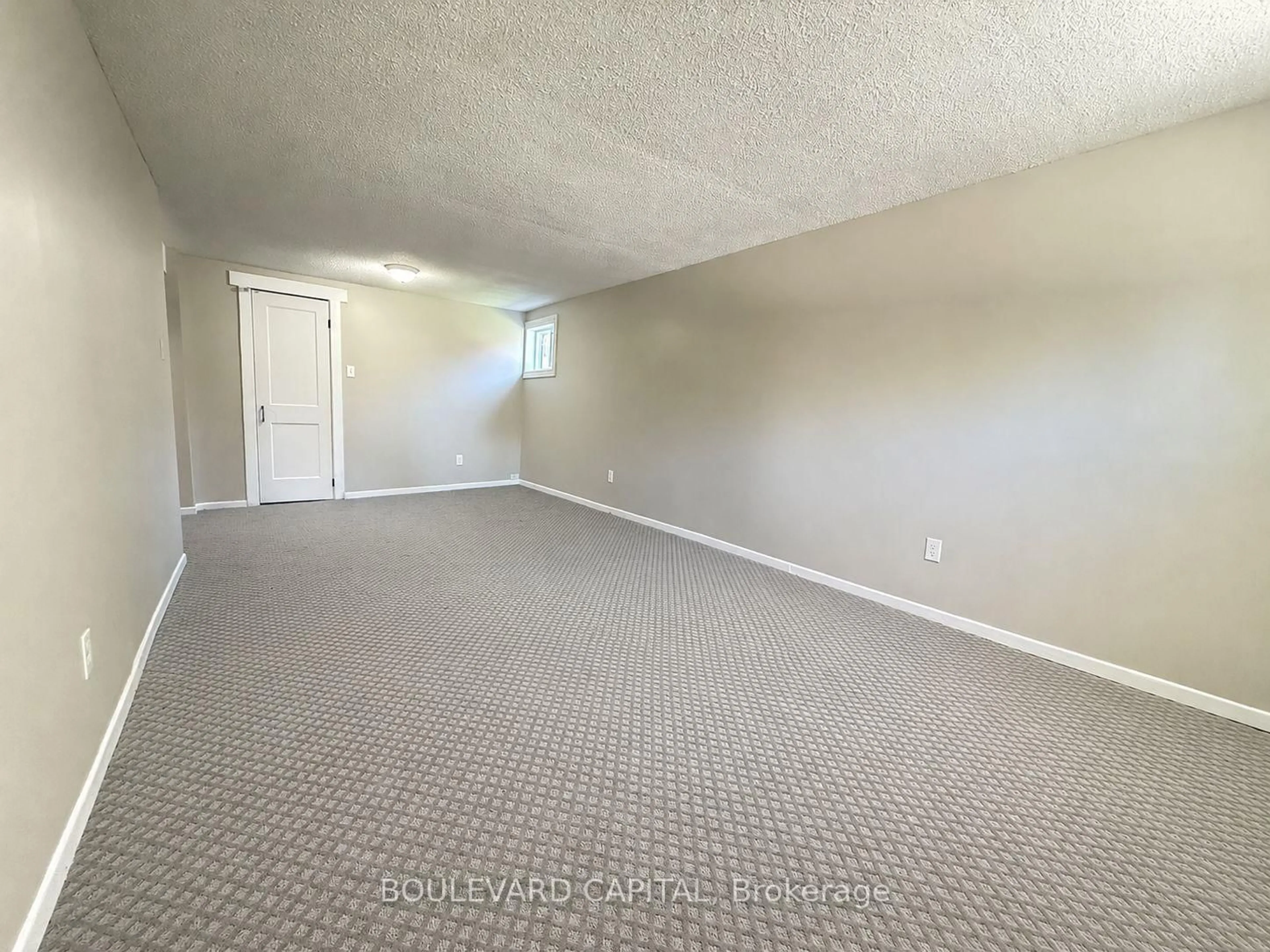 A pic of a room for 241 Simon St, Shelburne Ontario L0N 1S4