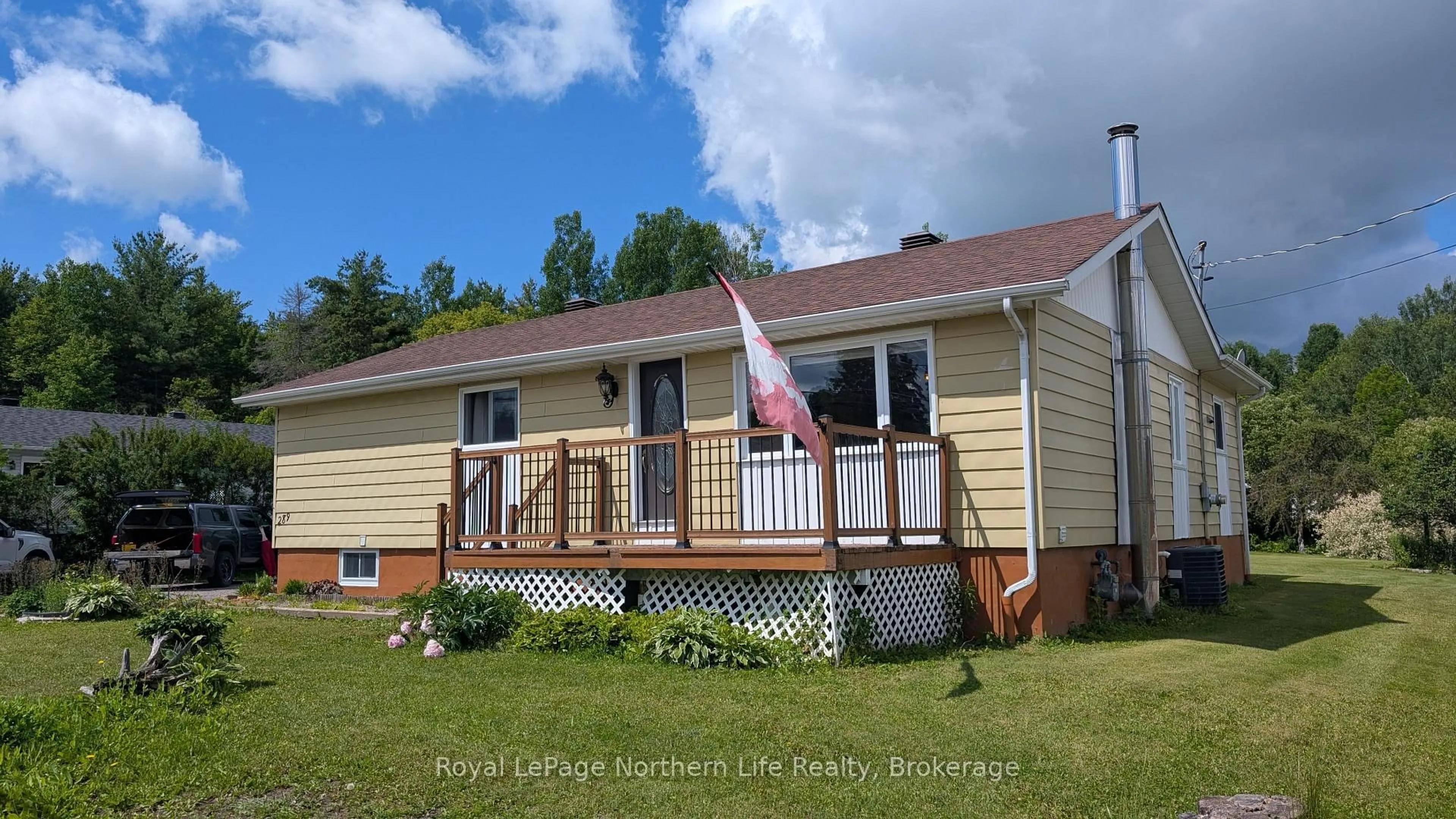 Home with vinyl exterior material, unknown for 289 Dovercourt Rd, West Nipissing Ontario P2B 3J2
