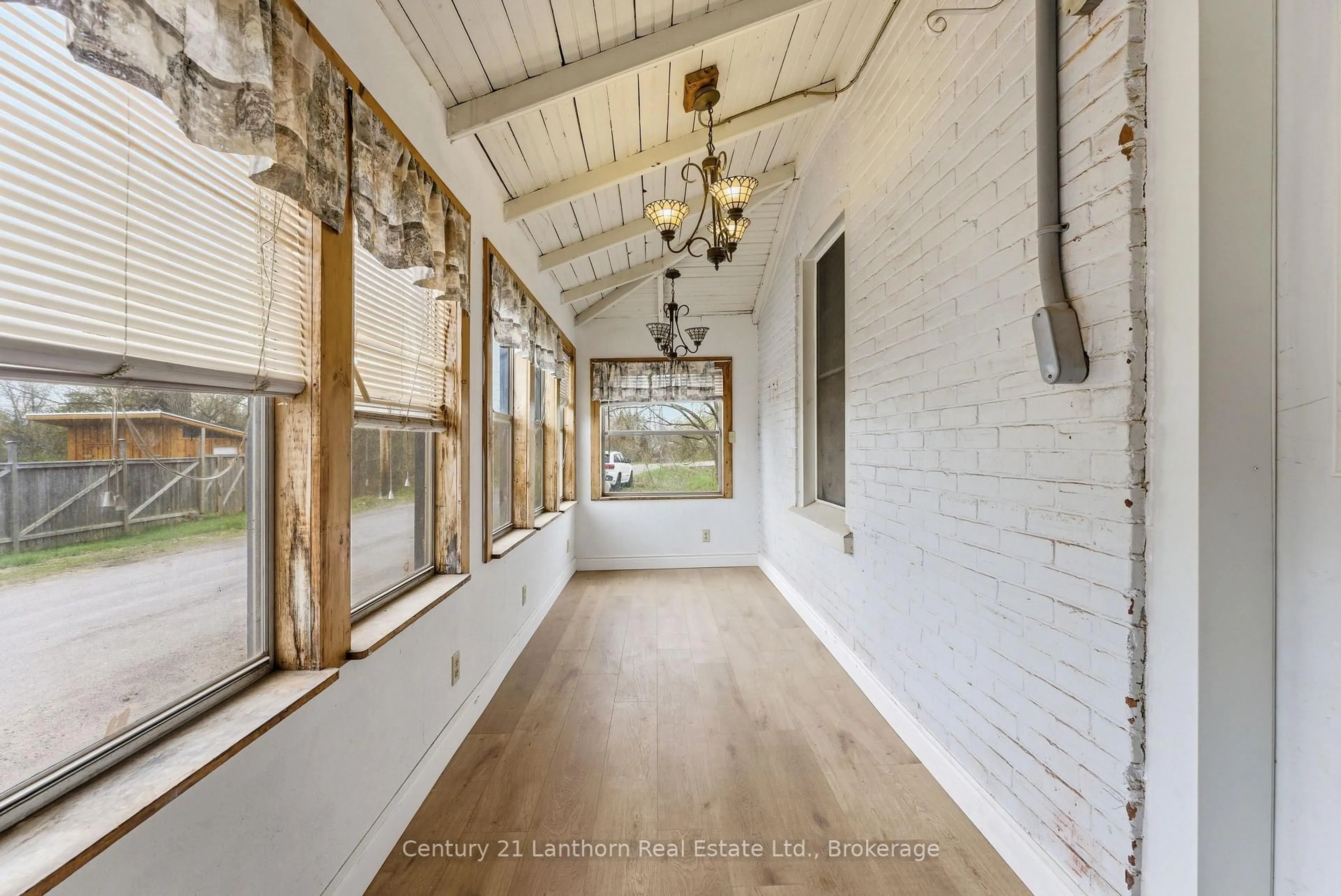 Indoor entryway for 16 Store St, Prince Edward County Ontario K0K 1T0