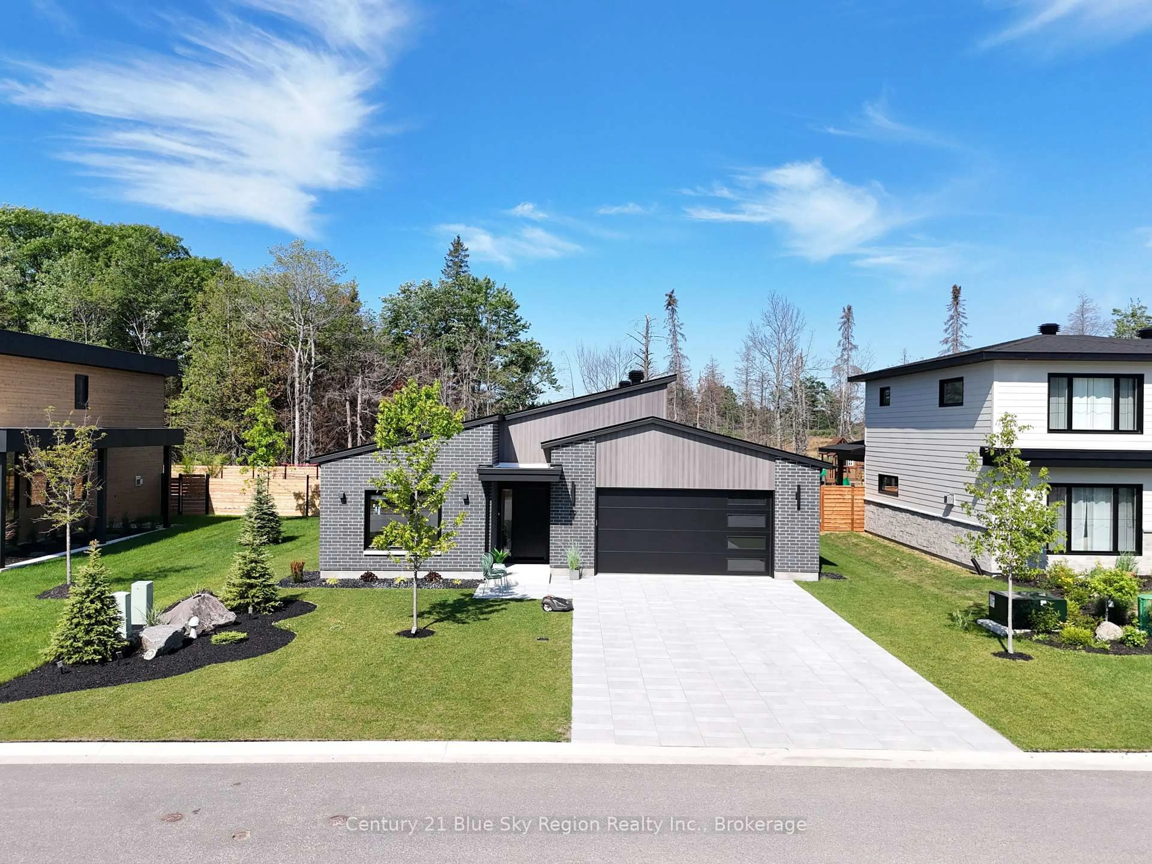 A pic from outside/outdoor area/front of a property/back of a property/a pic from drone, street for 19 Katie Ann Cres, North Bay Ontario P1C 1M8