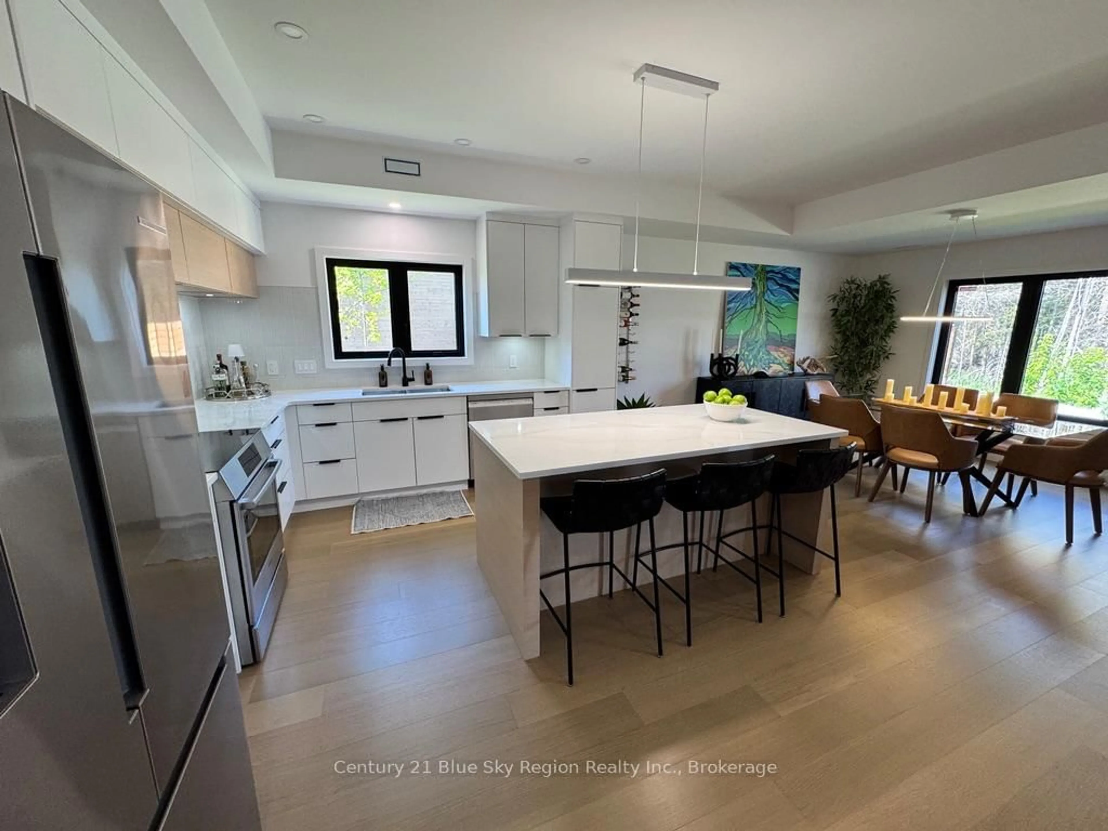 Open concept kitchen, ceramic/tile floor for 19 Katie Ann Cres, North Bay Ontario P1C 1M8