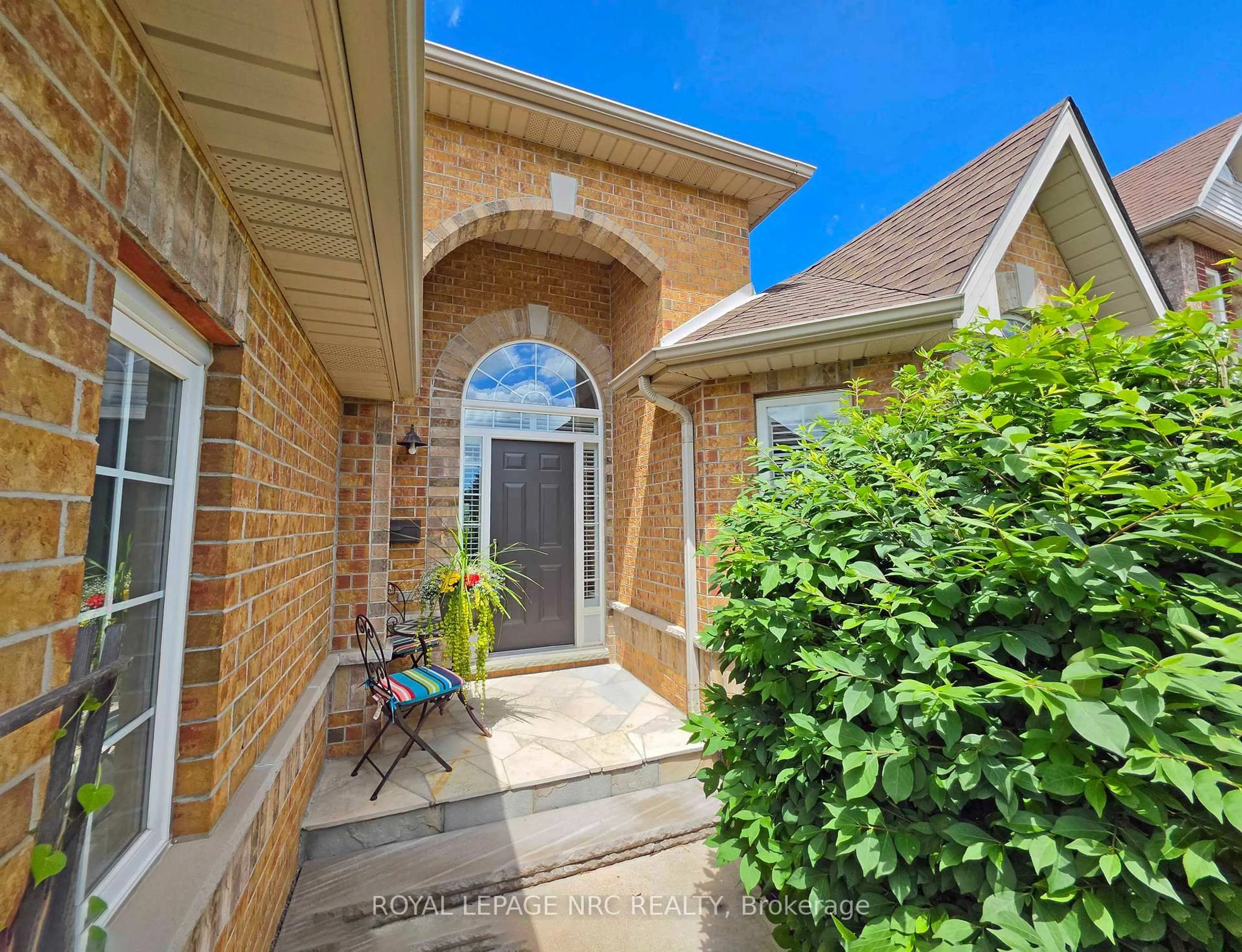 Unknown for 65 MCCAFFERY Cres, St. Catharines Ontario L2S 3Y6