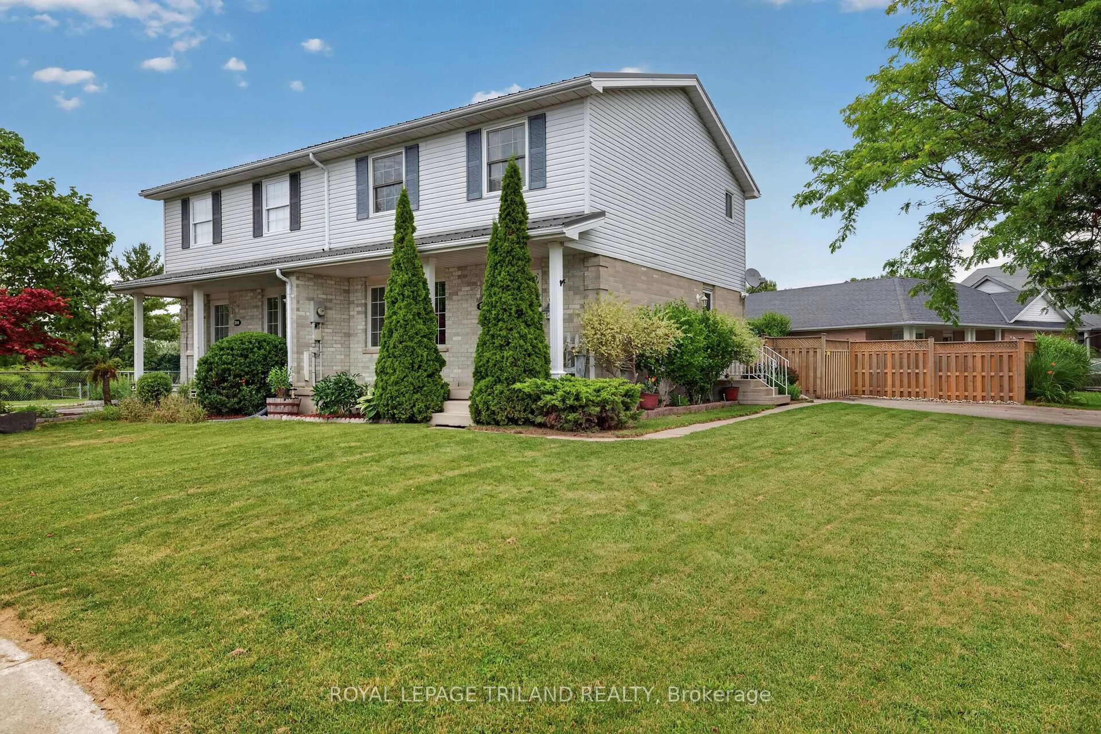 Unknown for 400 Highview Dr, St. Thomas Ontario N5R 6C6