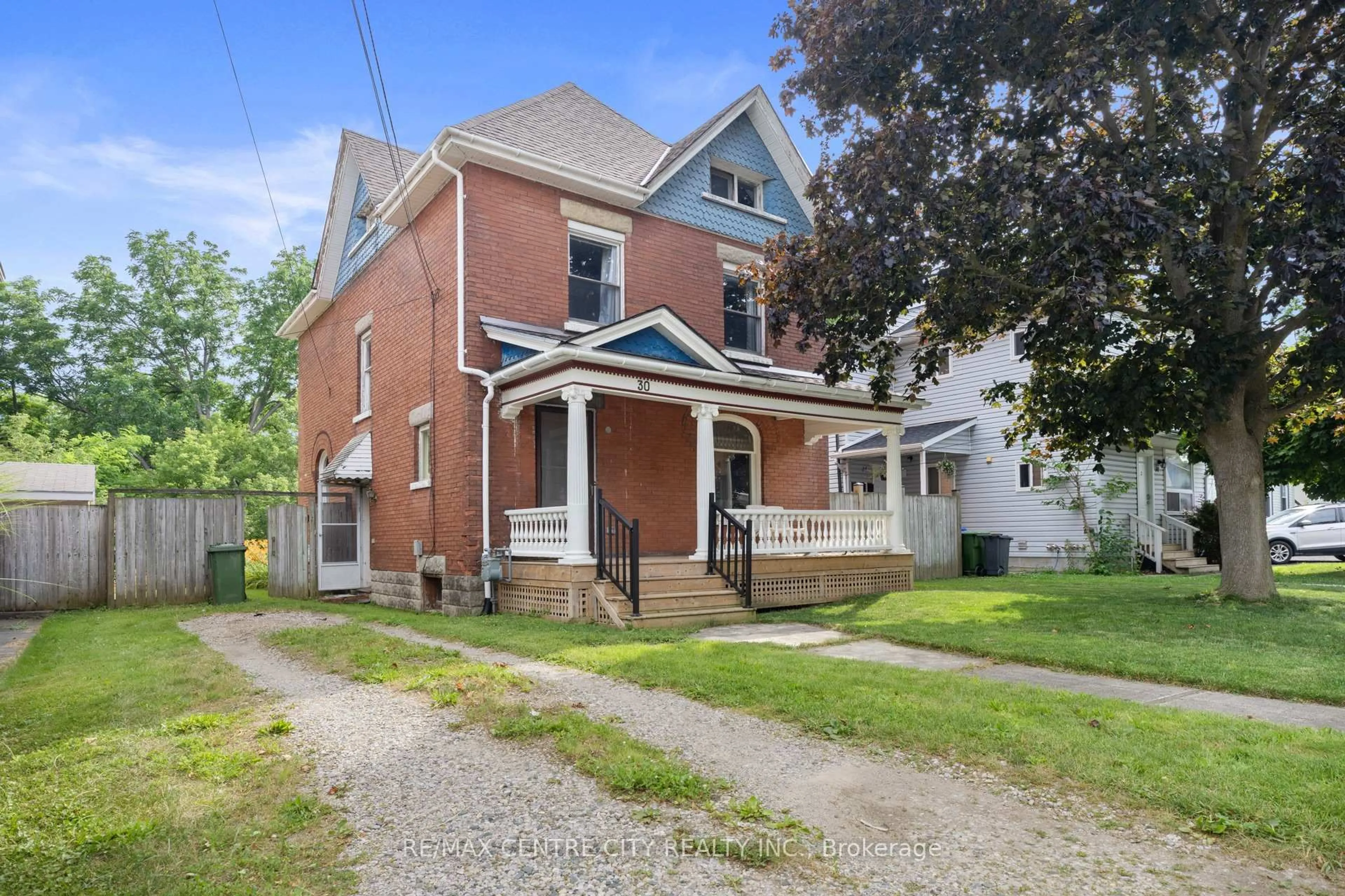 Home with brick exterior material, street for 30 Owaissa St, St. Thomas Ontario N5P 1T2