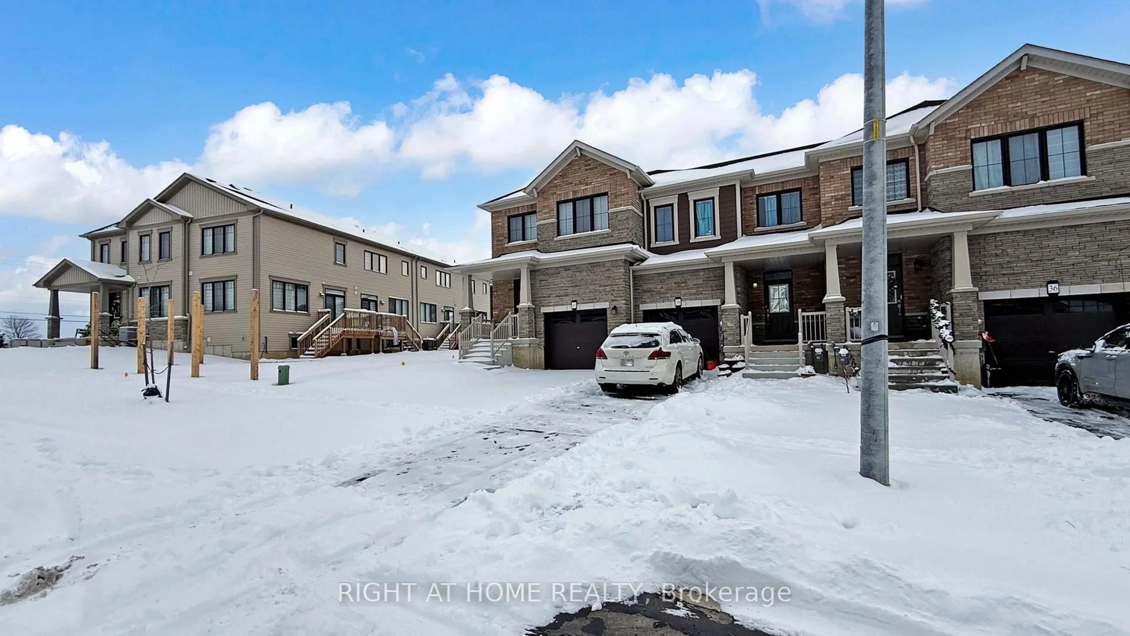 Unknown for 38 Lonsdale Rd, Haldimand Ontario N3W 0J6