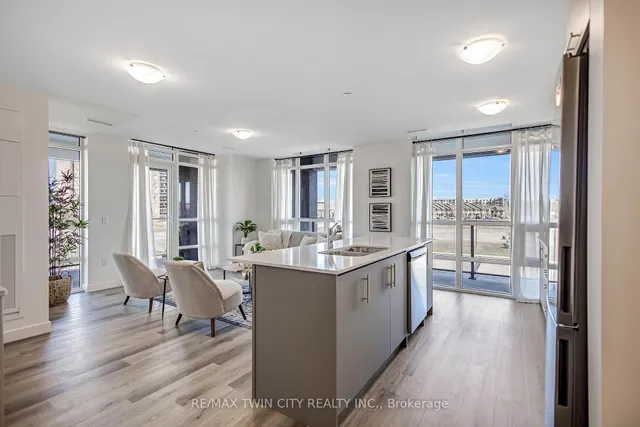 461 Green Rd #212, Hamilton 5