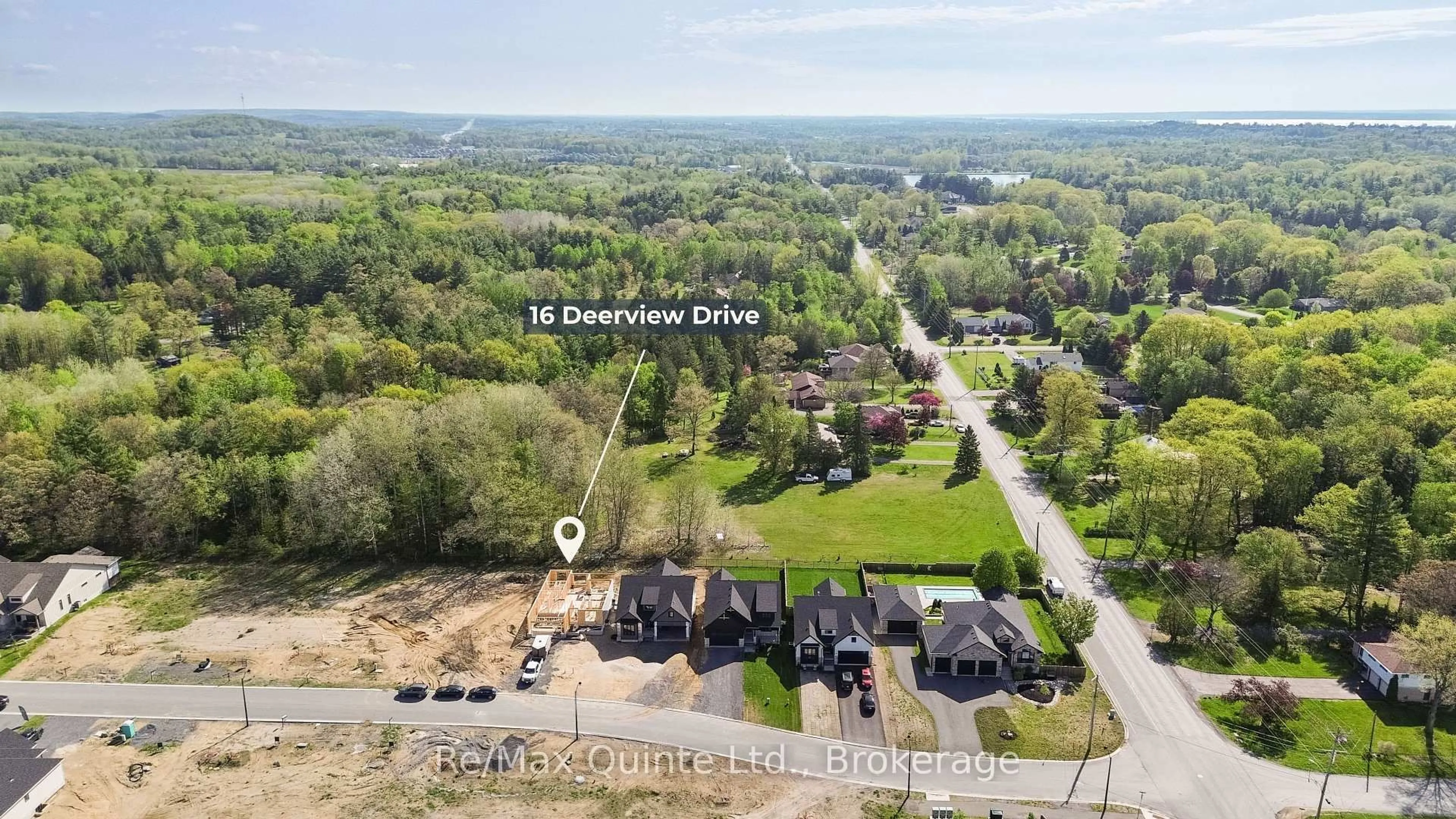 A pic from outside/outdoor area/front of a property/back of a property/a pic from drone, unknown for 16 Deerview Dr, Quinte West Ontario K8V 0L8