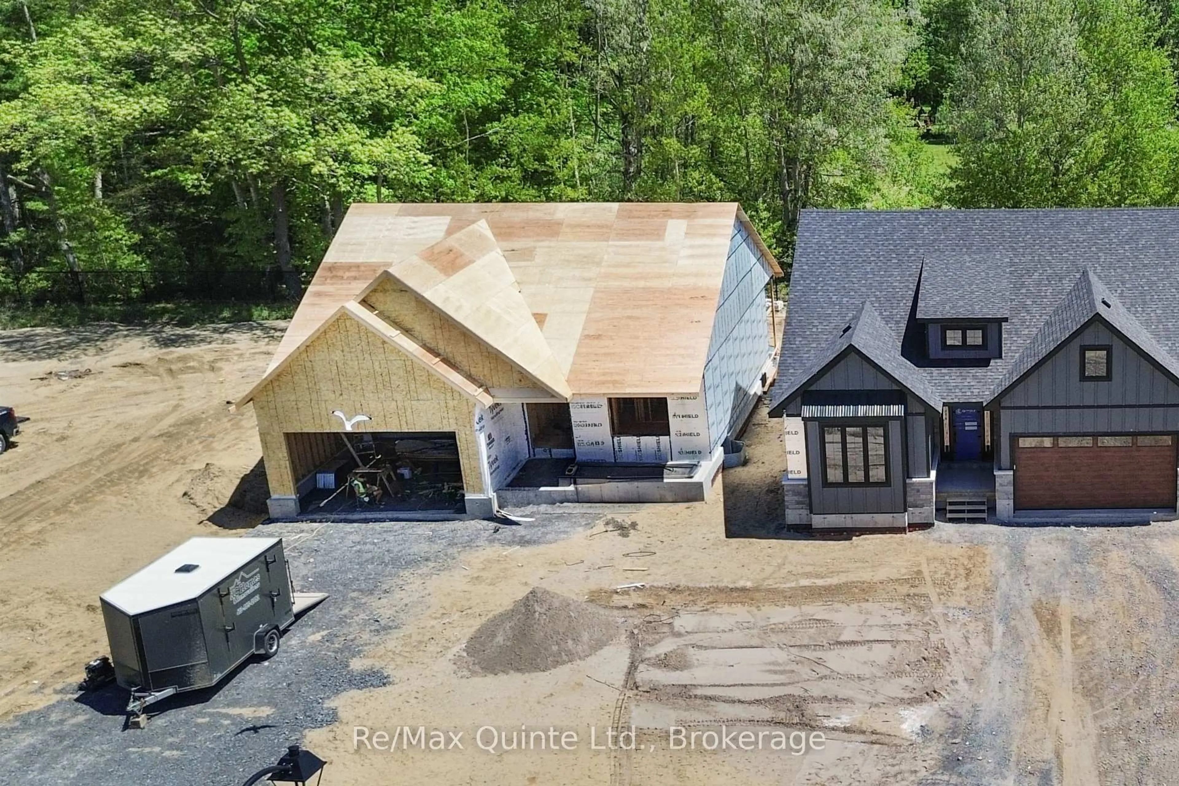 A pic from outside/outdoor area/front of a property/back of a property/a pic from drone, building for 16 Deerview Dr, Quinte West Ontario K8V 0L8