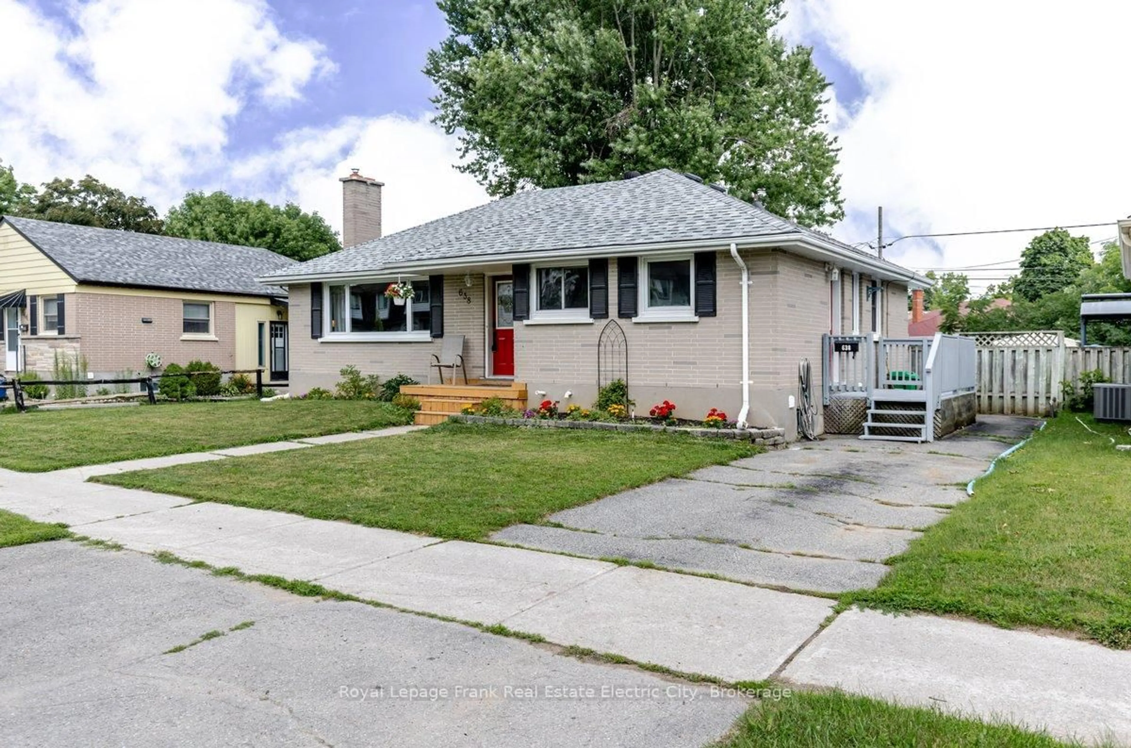 Unknown for 638 Crawford Dr, Peterborough Ontario K9J 3W7