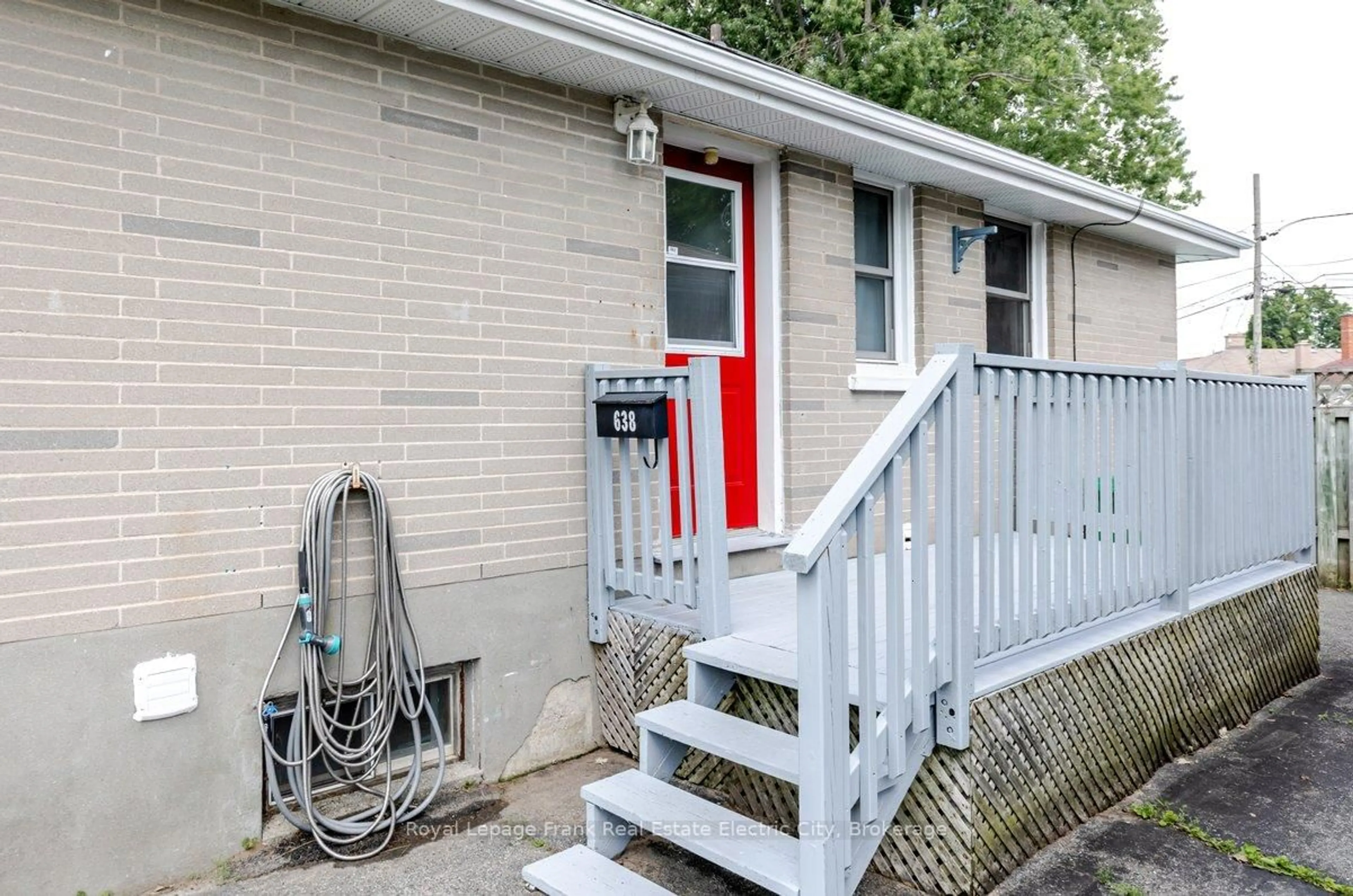 Home with vinyl exterior material, street for 638 Crawford Dr, Peterborough Ontario K9J 3W7