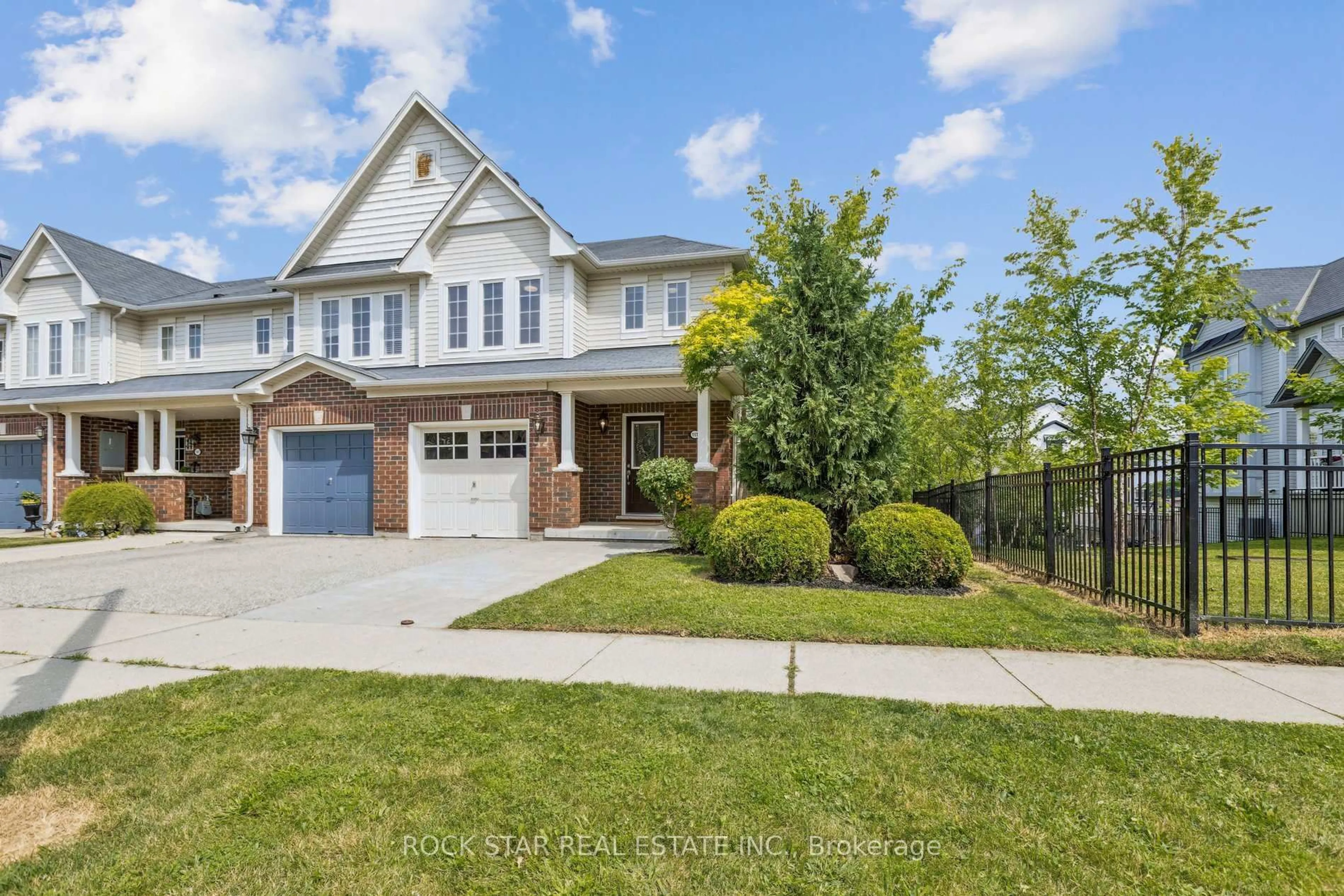 Home with brick exterior material, street for 111 Bloomington Dr, Cambridge Ontario N1P 1J6
