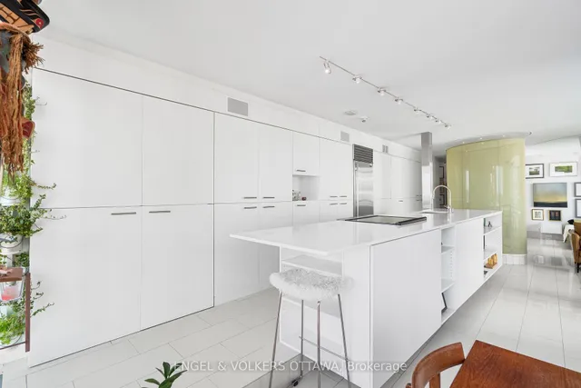 324 Laurier Ave #1710, Ottawa 3